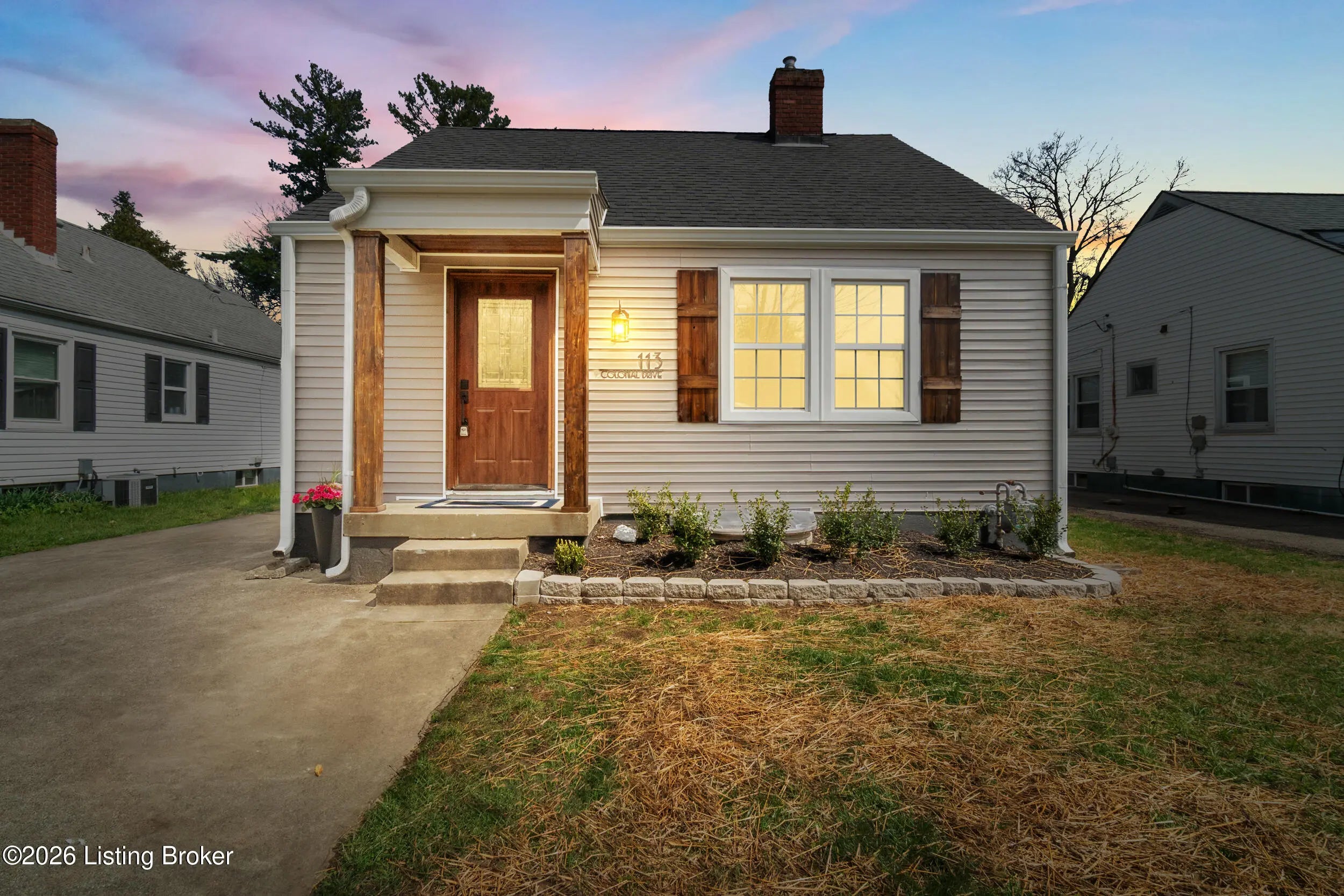 Photo of Listing #1712322