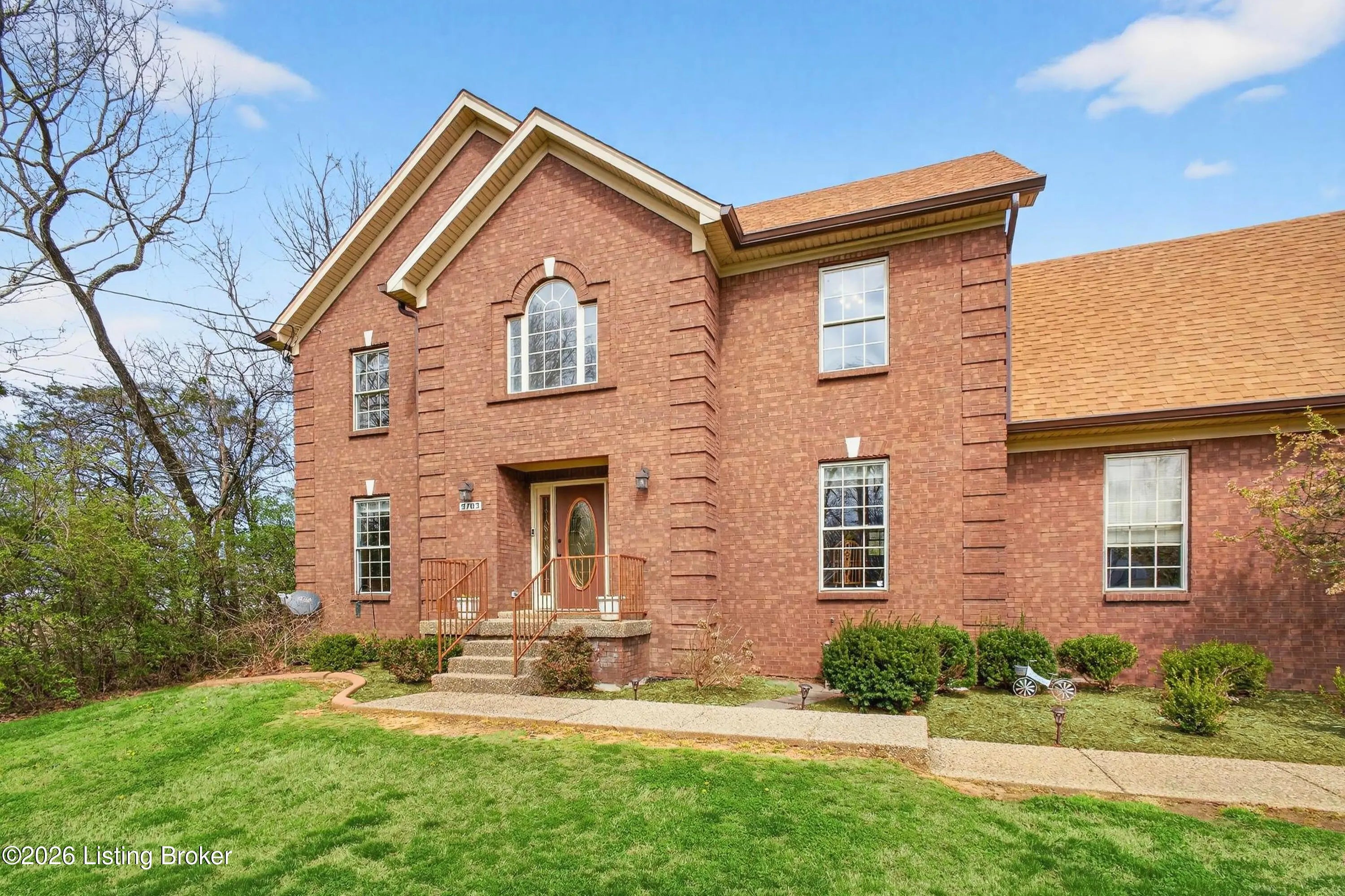 Photo of Listing #1712477