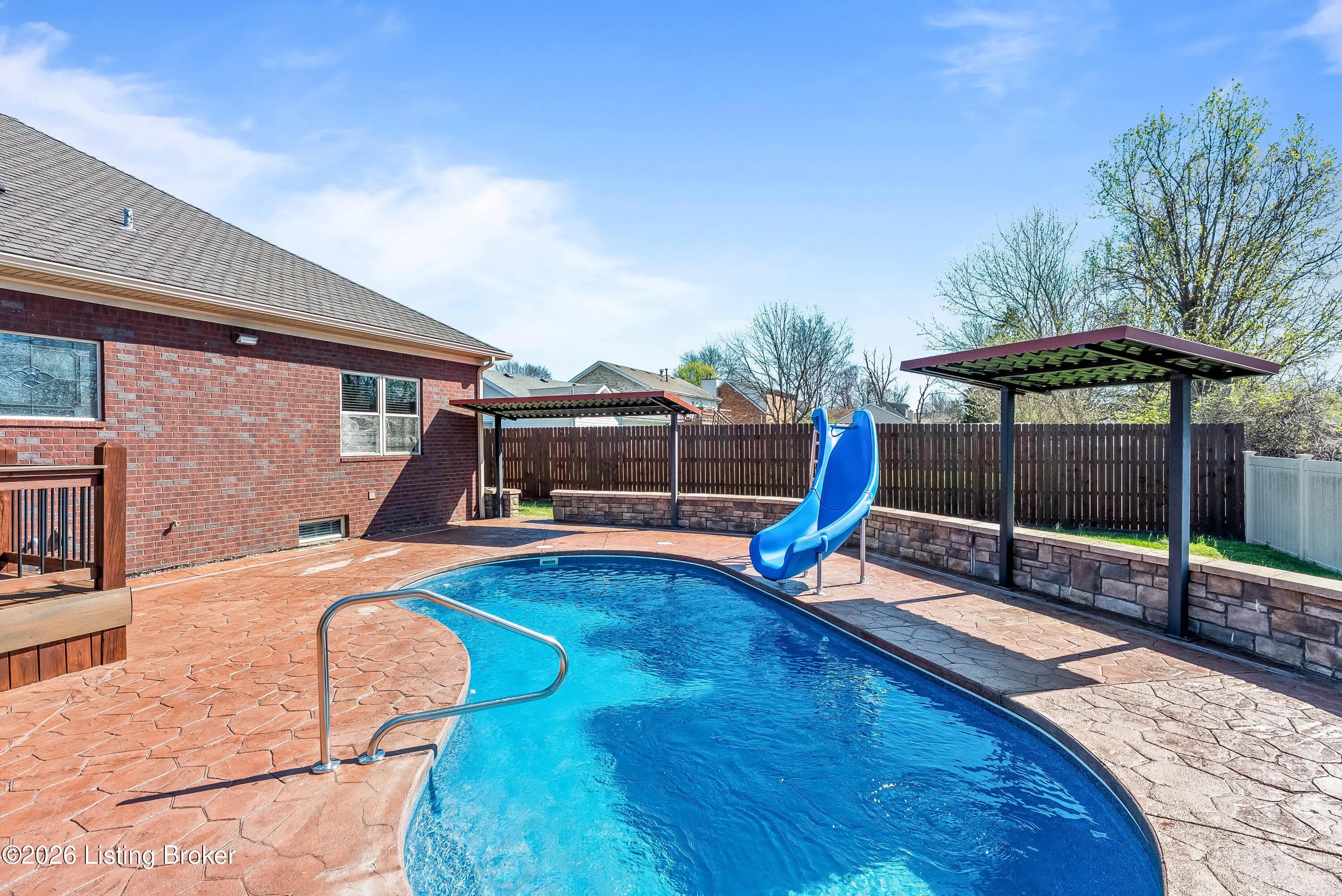 Photo of Listing #1712667