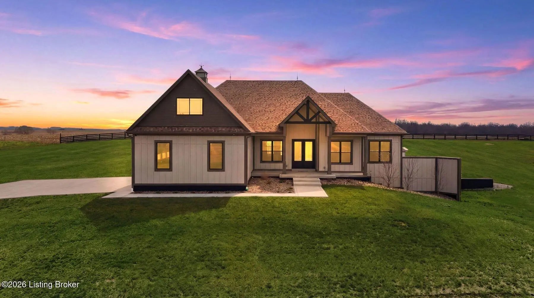 Photo of Listing #1712335