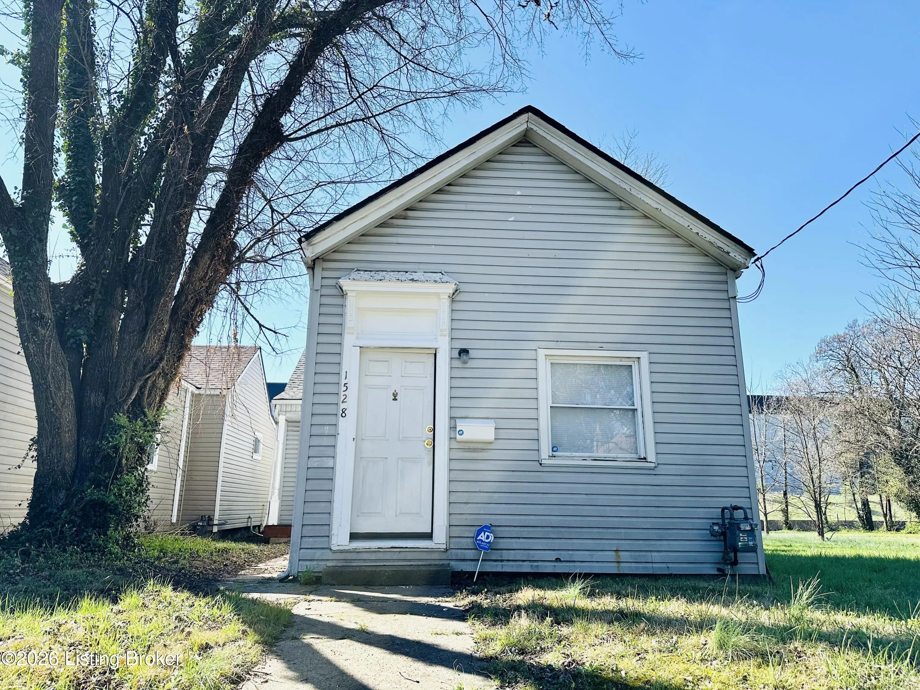 Photo of Listing #1712339