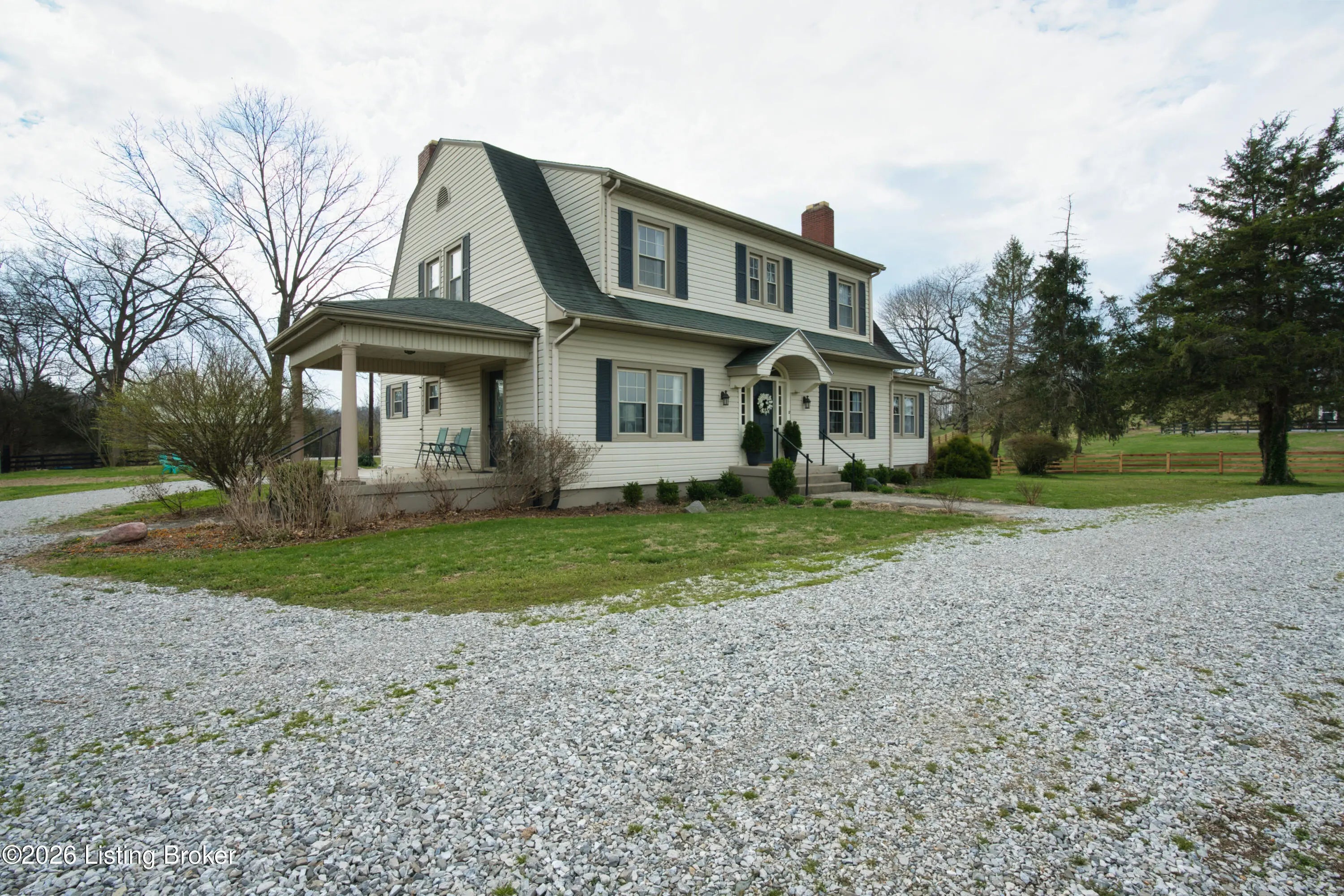 Photo of Listing #1712402