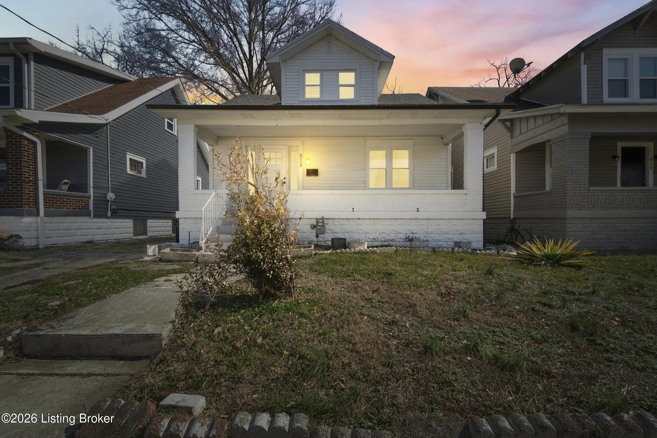 Photo of Listing #1712413