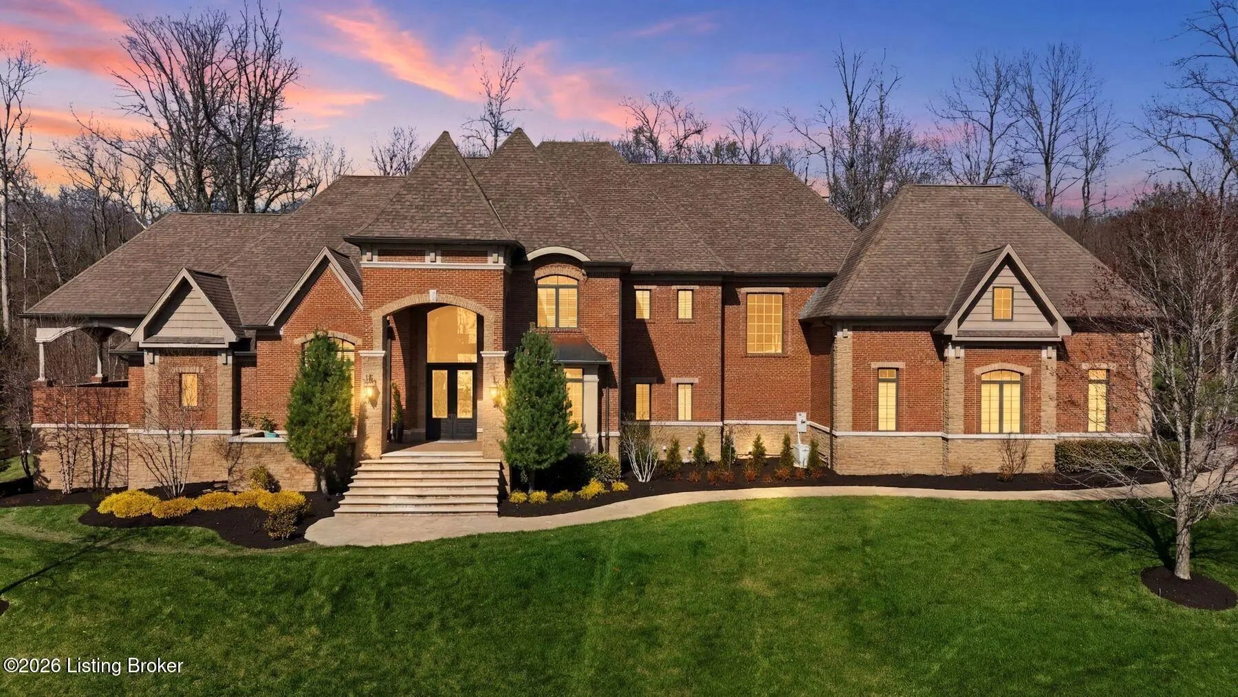 Photo of Listing #1712496