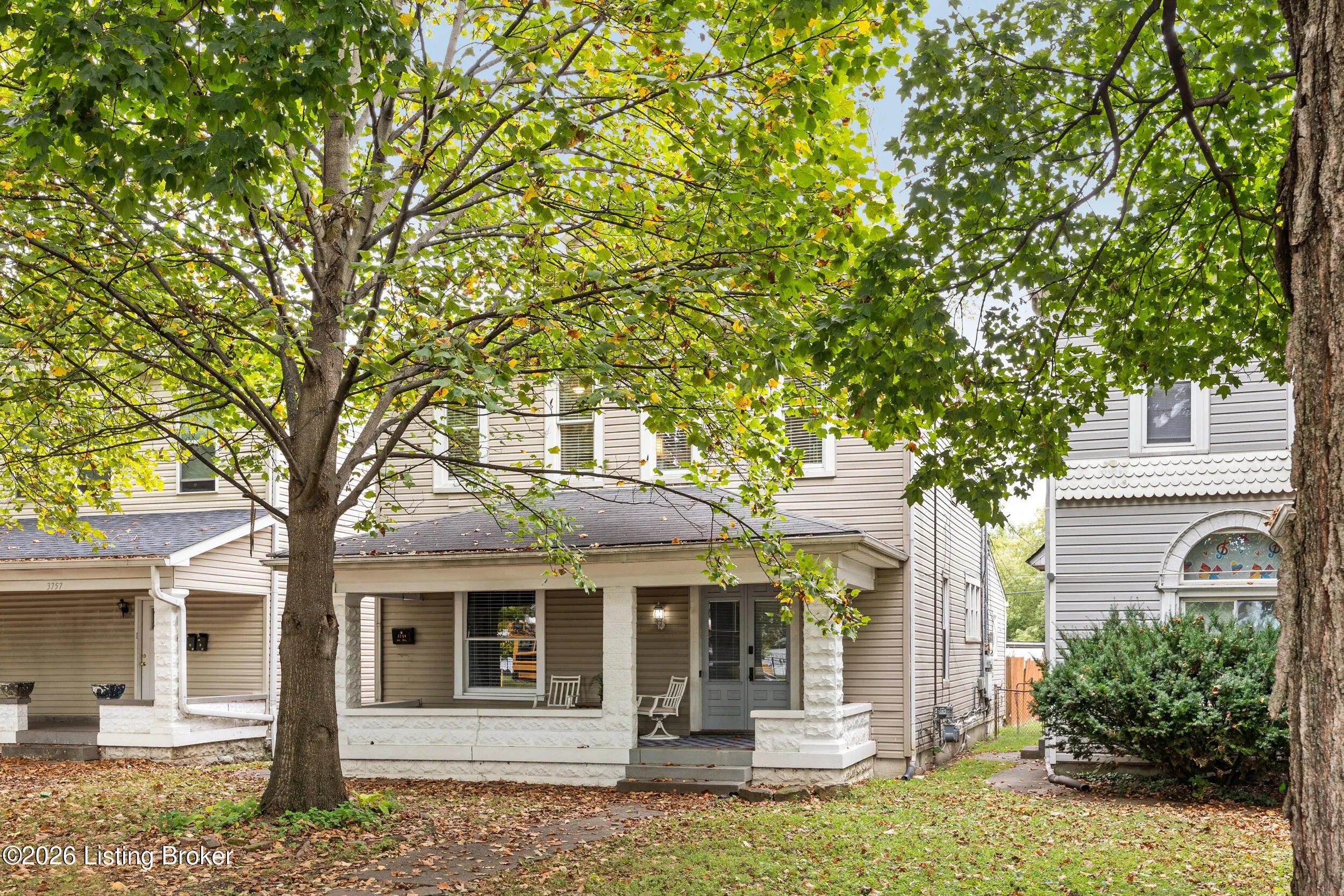 Photo of Listing #1712742