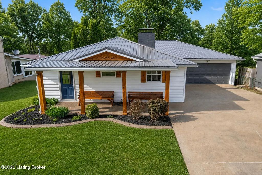 2968 Cannons Point Ln, McDaniels