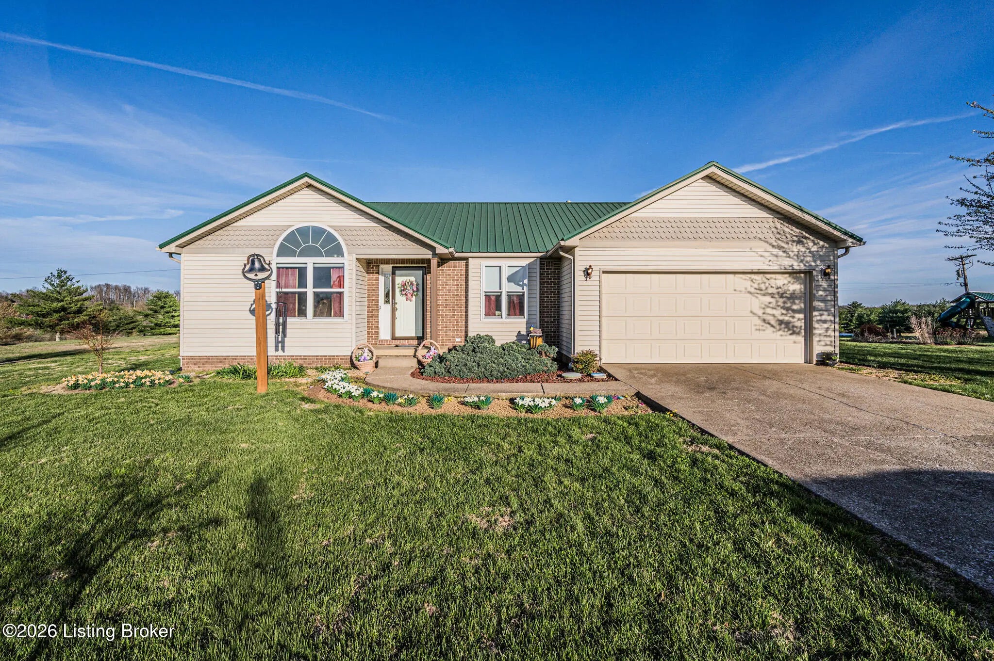 Photo of Listing #1712481