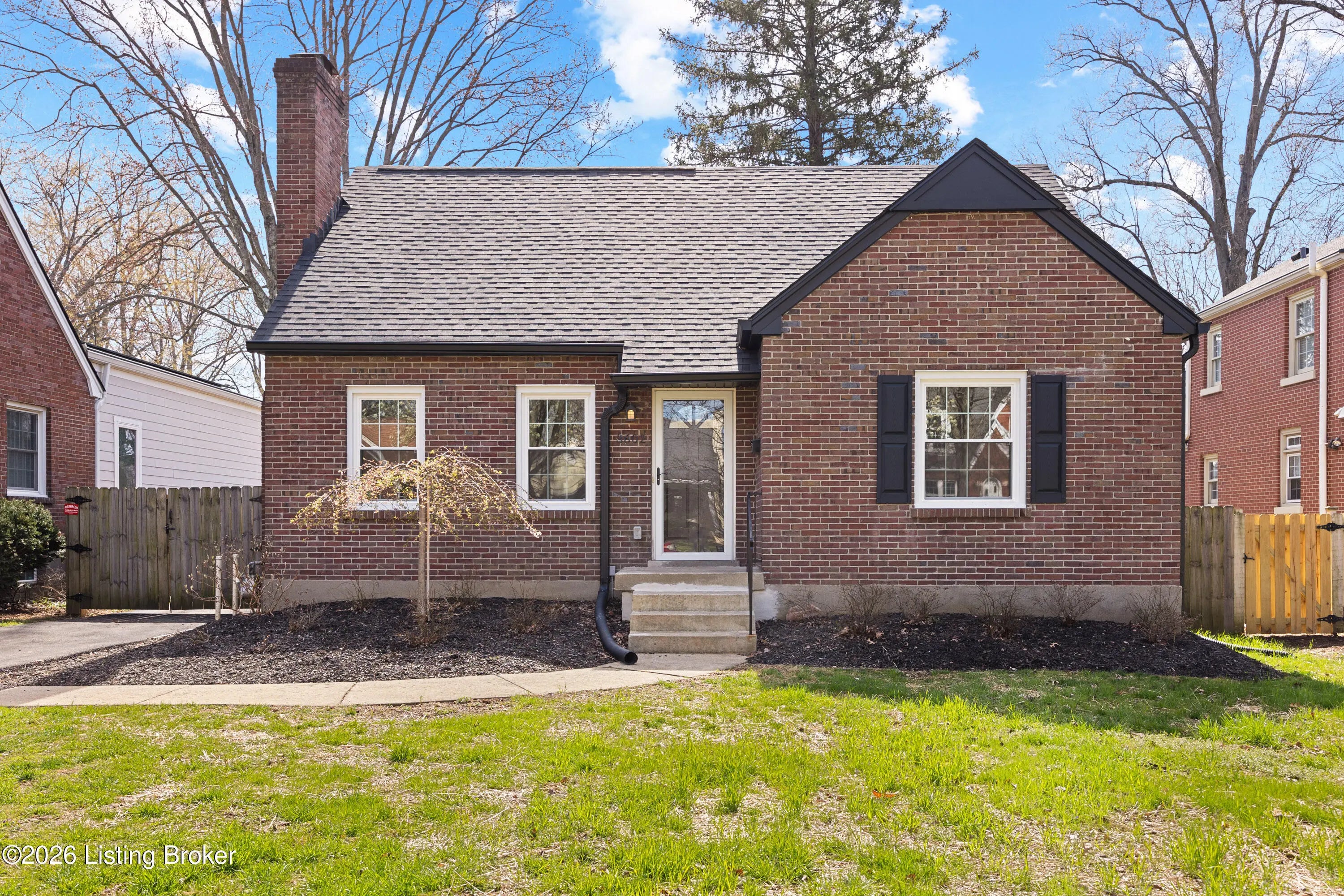 Photo of Listing #1712501