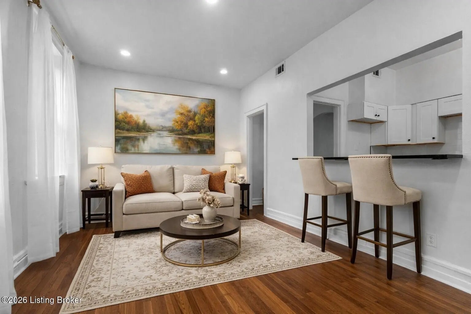 Photo of Listing #1712555