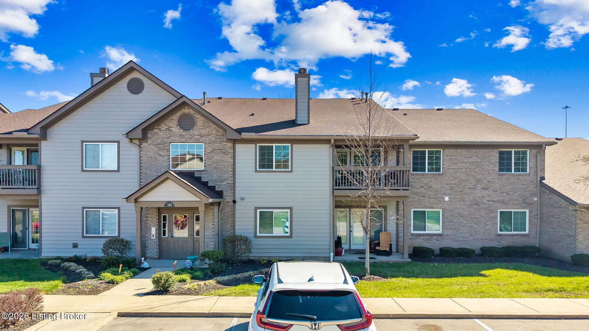 Photo of Listing #1712608