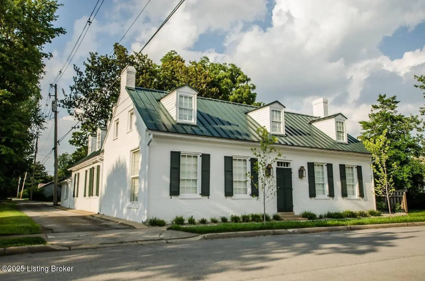 Photo of Listing #1712548