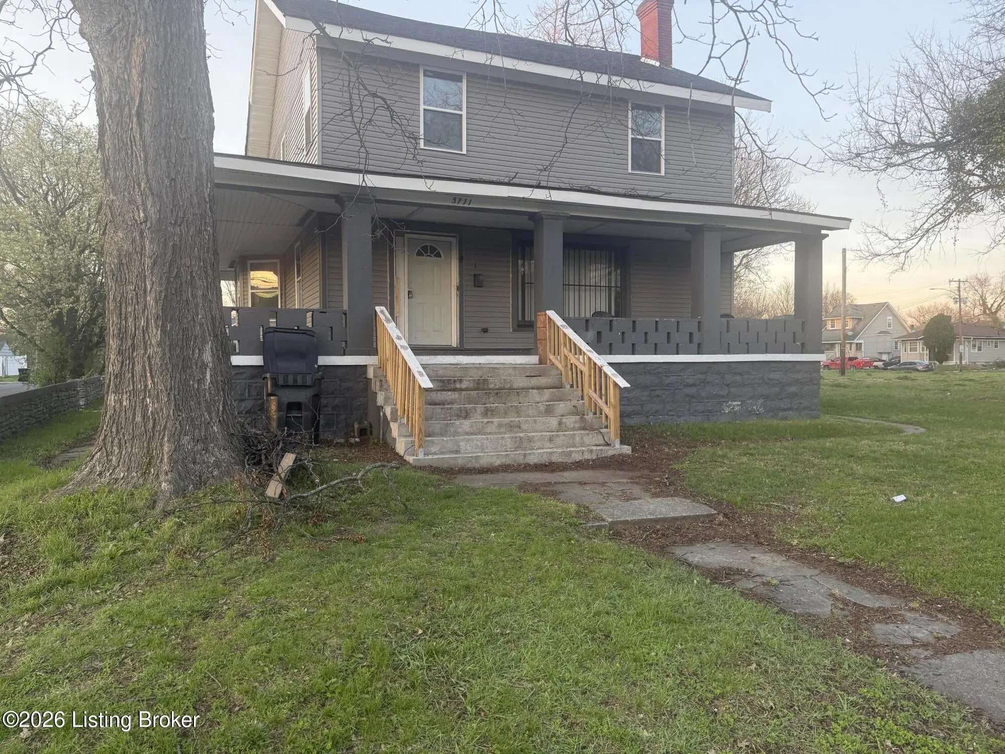 Photo of Listing #1712560