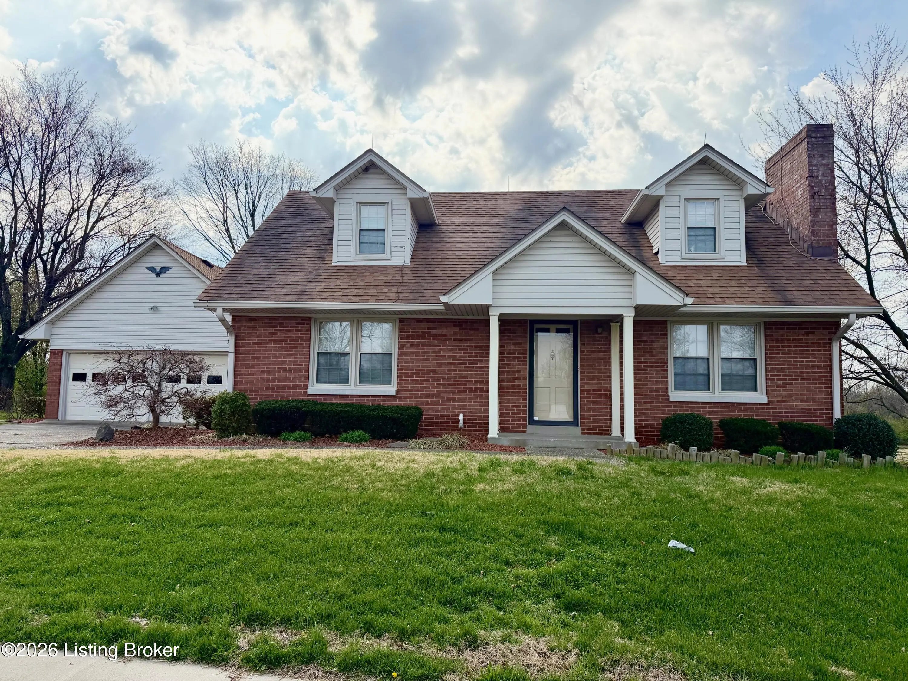 Photo of Listing #1712556