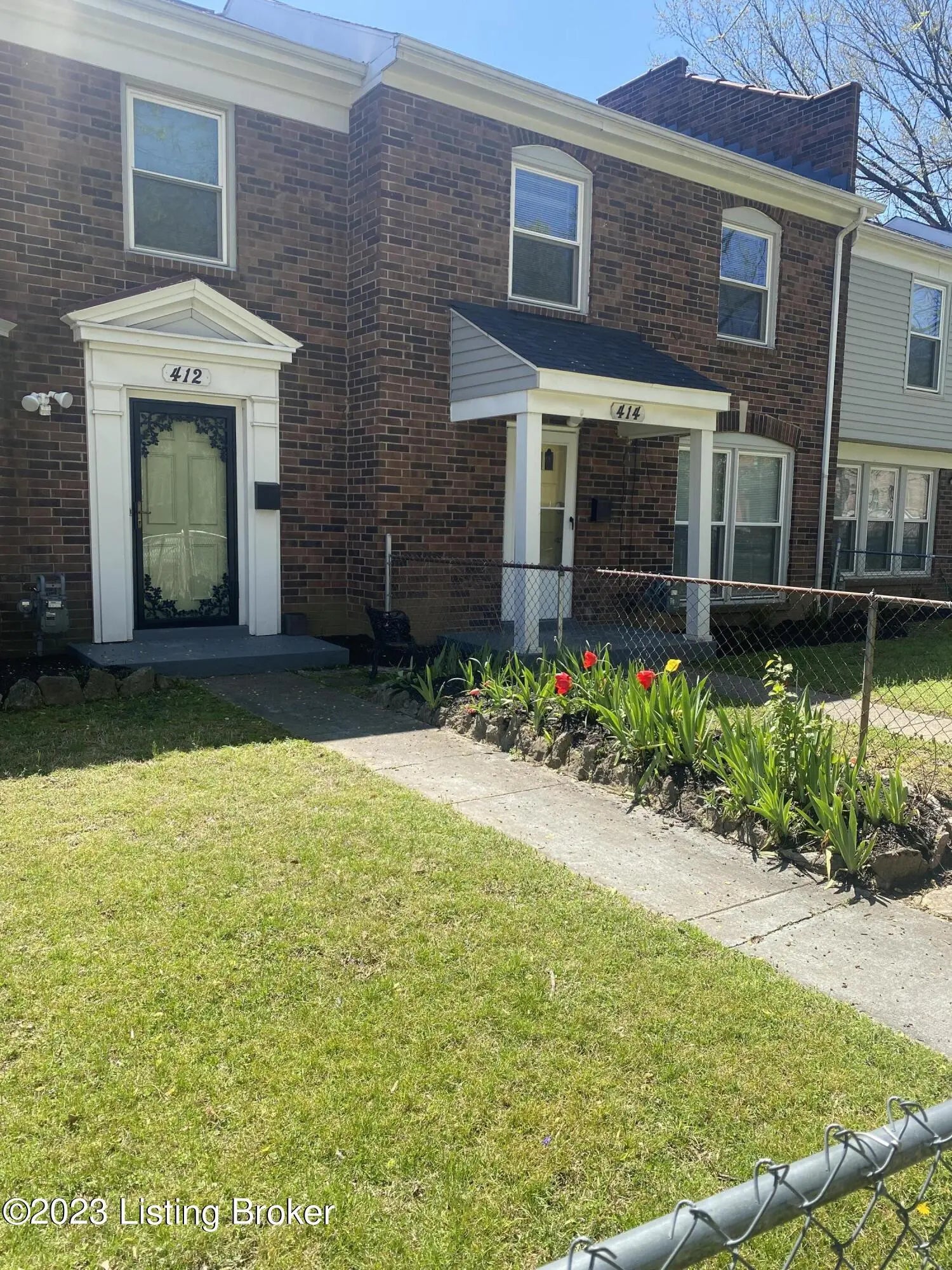 Photo of Listing #1712581