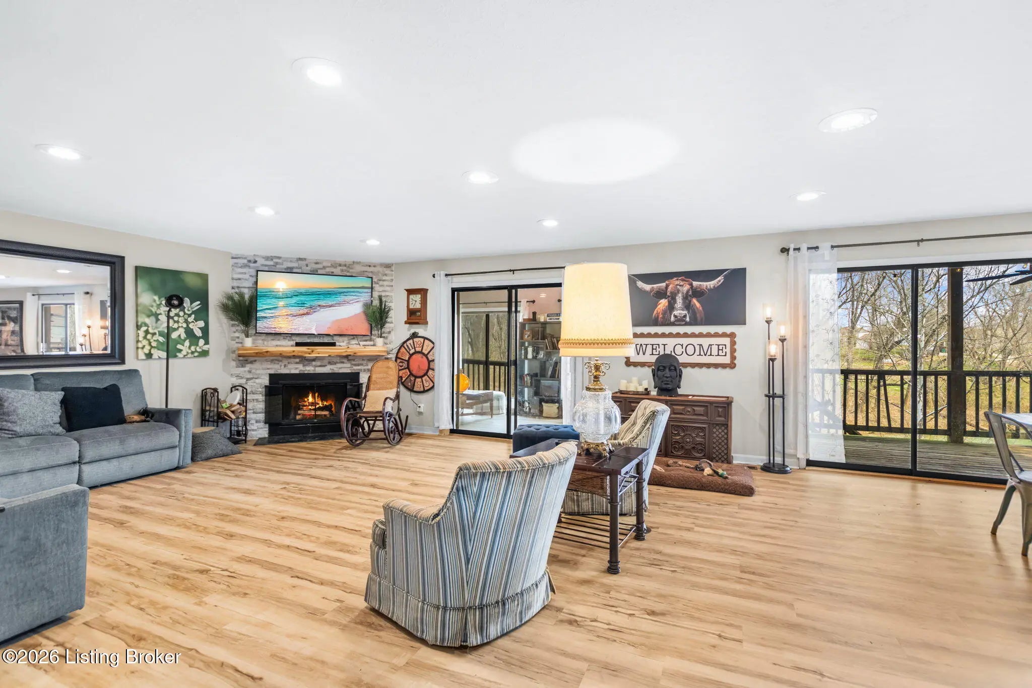 Photo of Listing #1712661