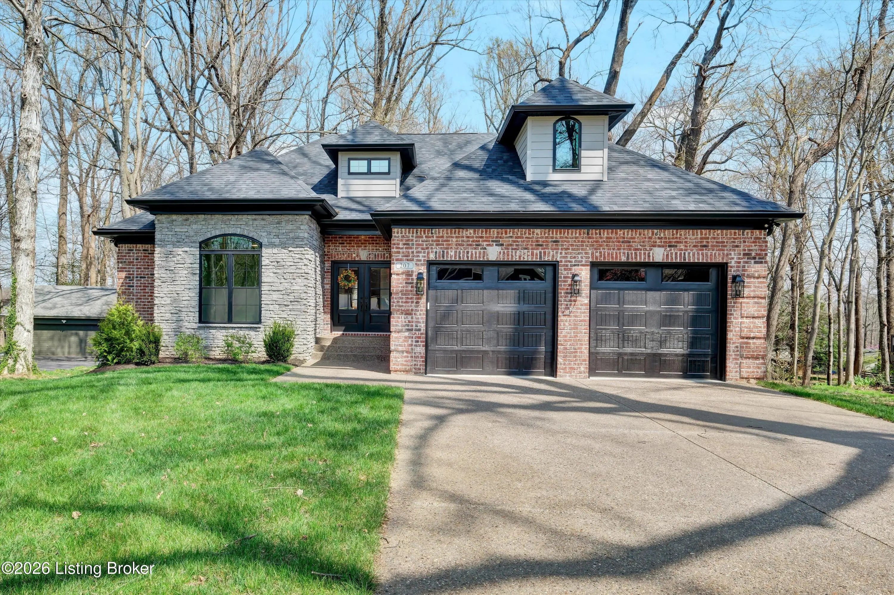 Photo of Listing #1712936