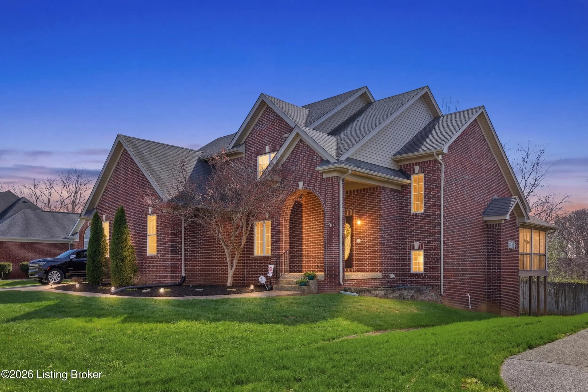 Photo of Listing #1712616