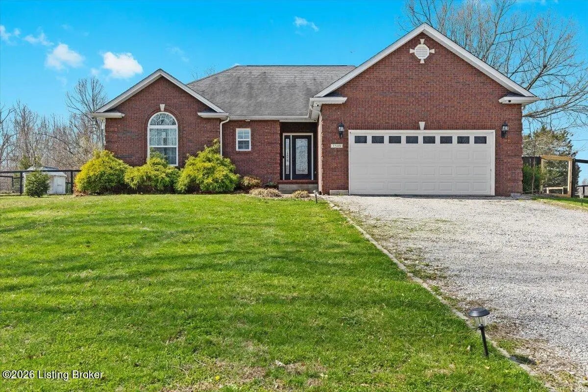 Photo of Listing #1712743