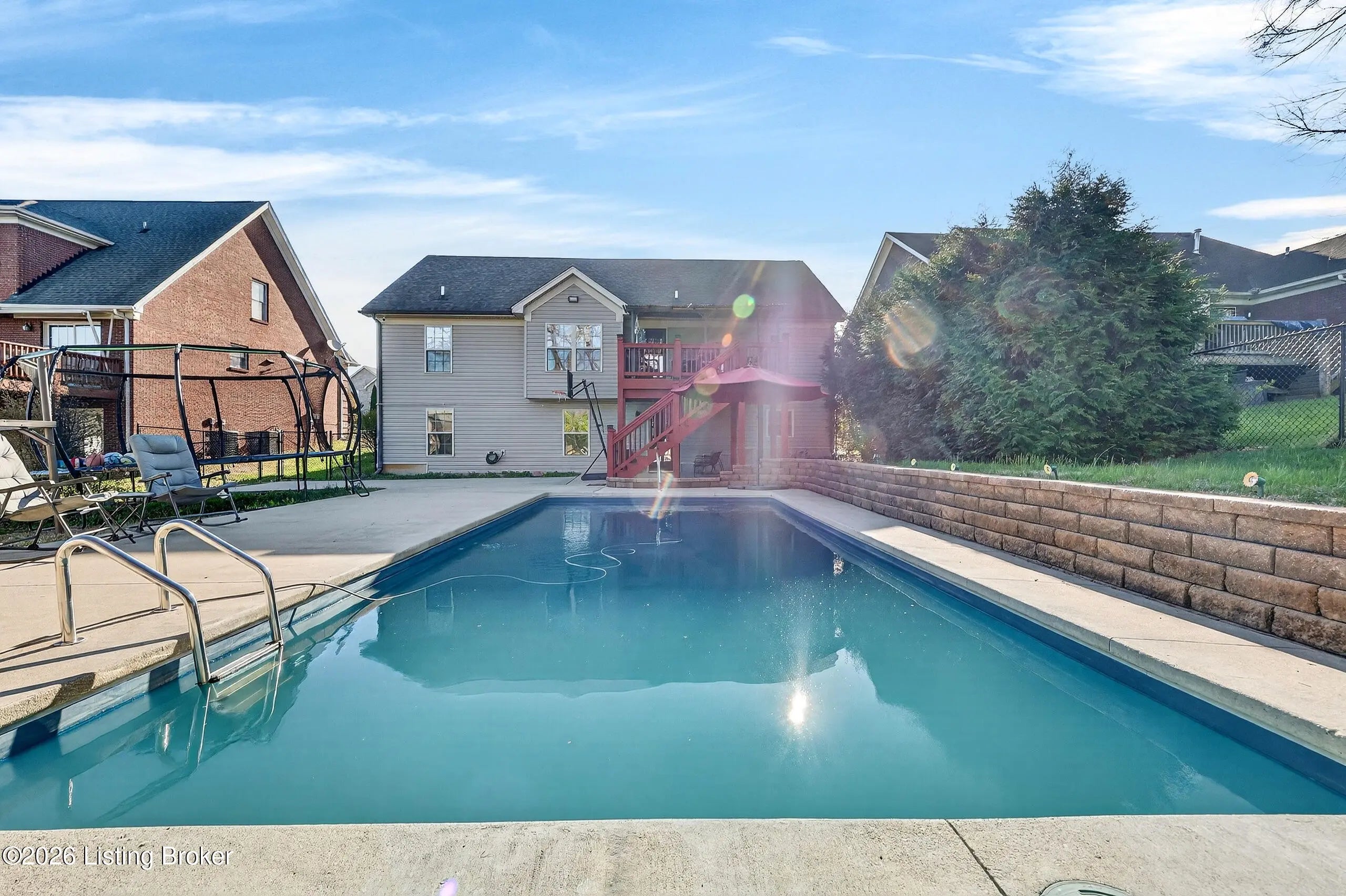 Photo of Listing #1712789