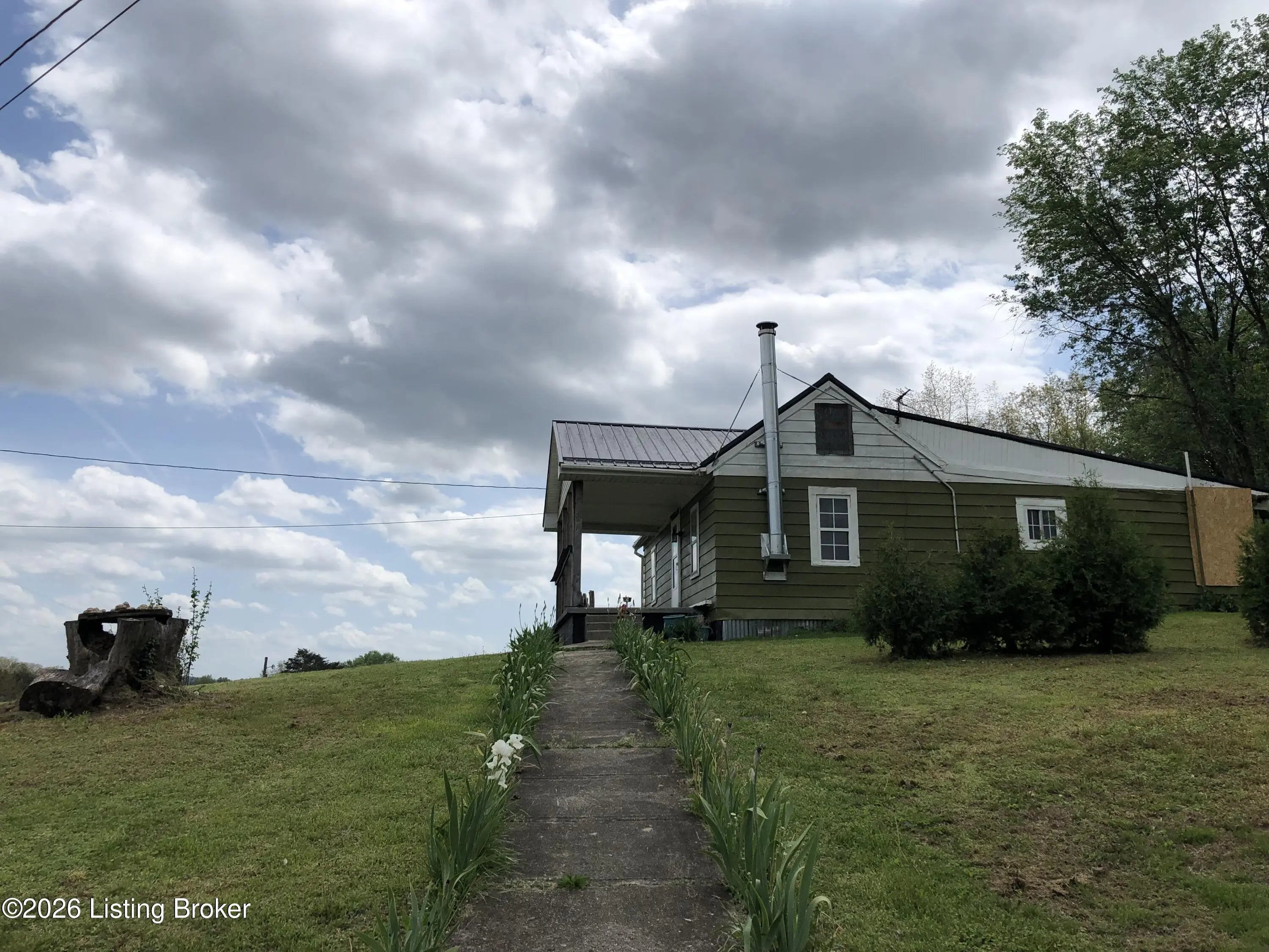 Photo of Listing #1712910