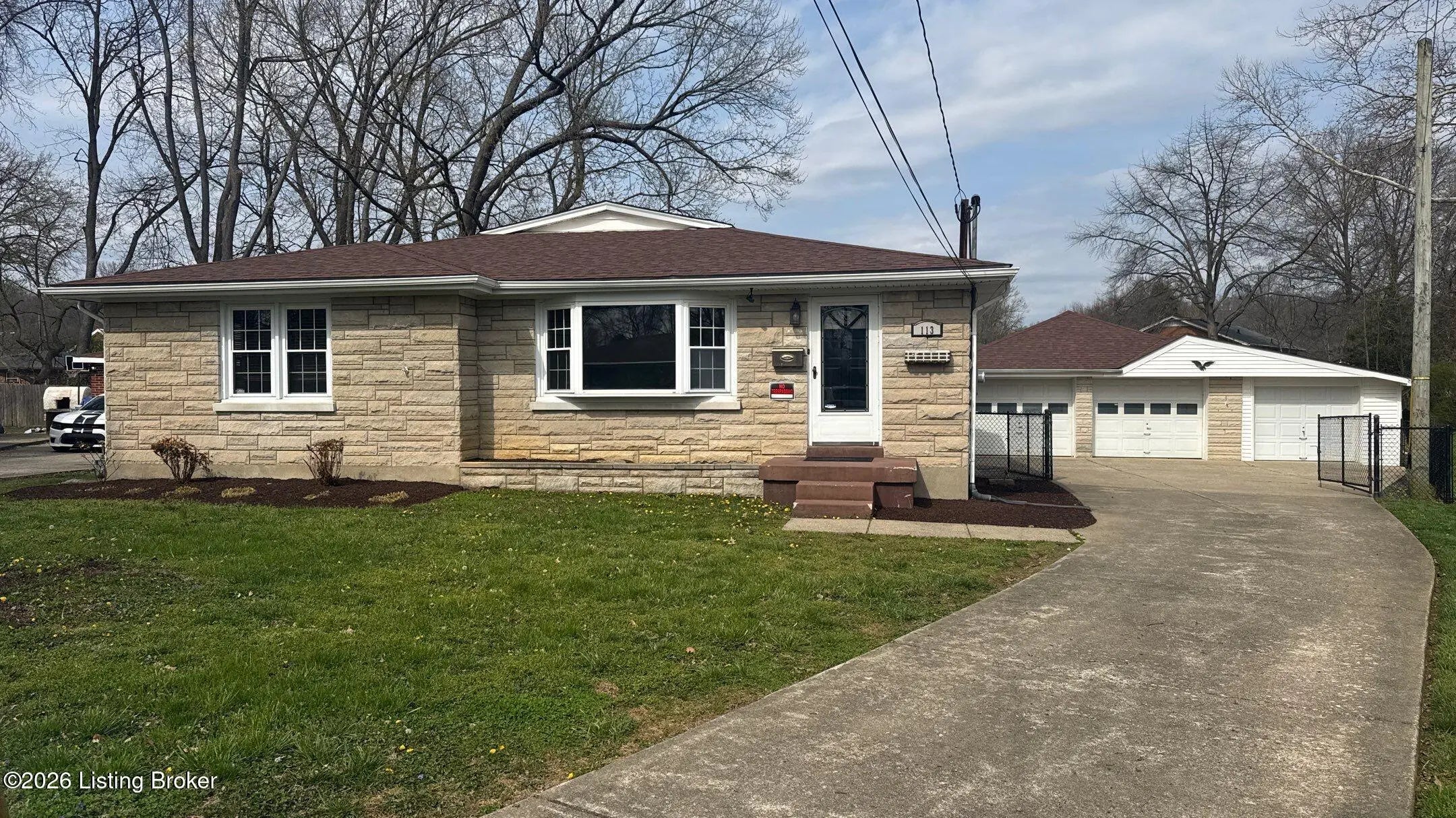 Photo of Listing #1713412