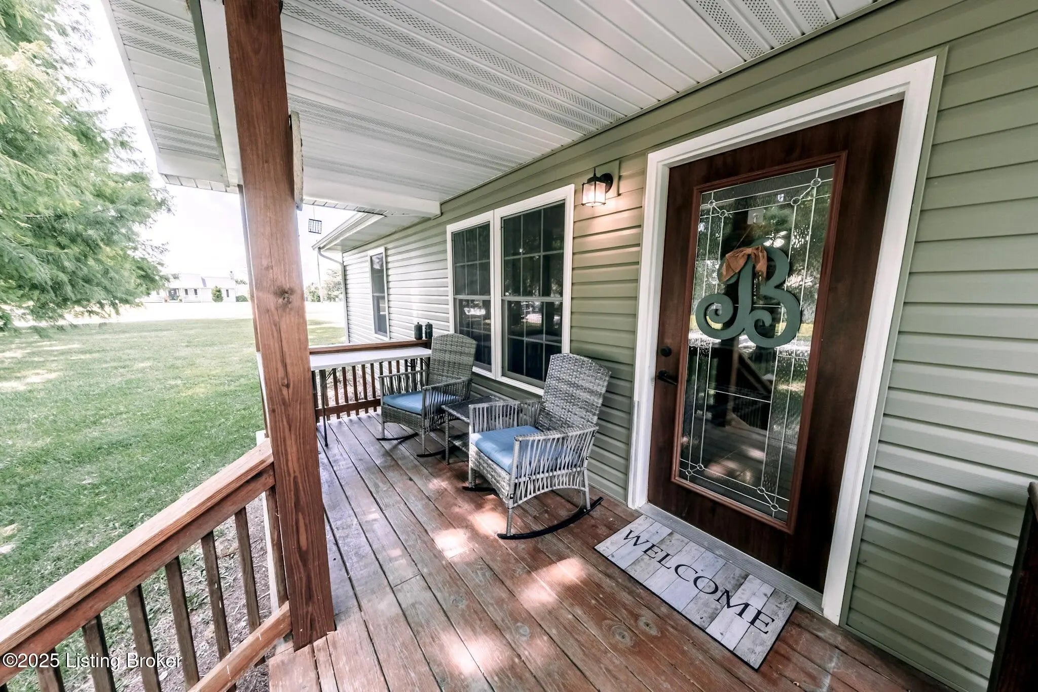 Photo of Listing #1713415