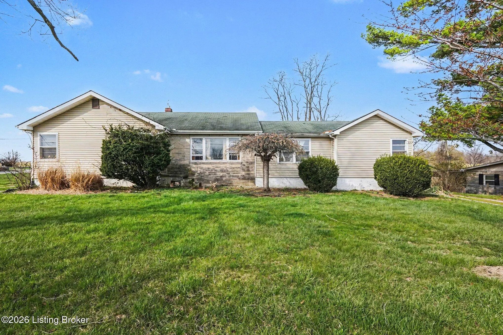 Photo of Listing #1712939