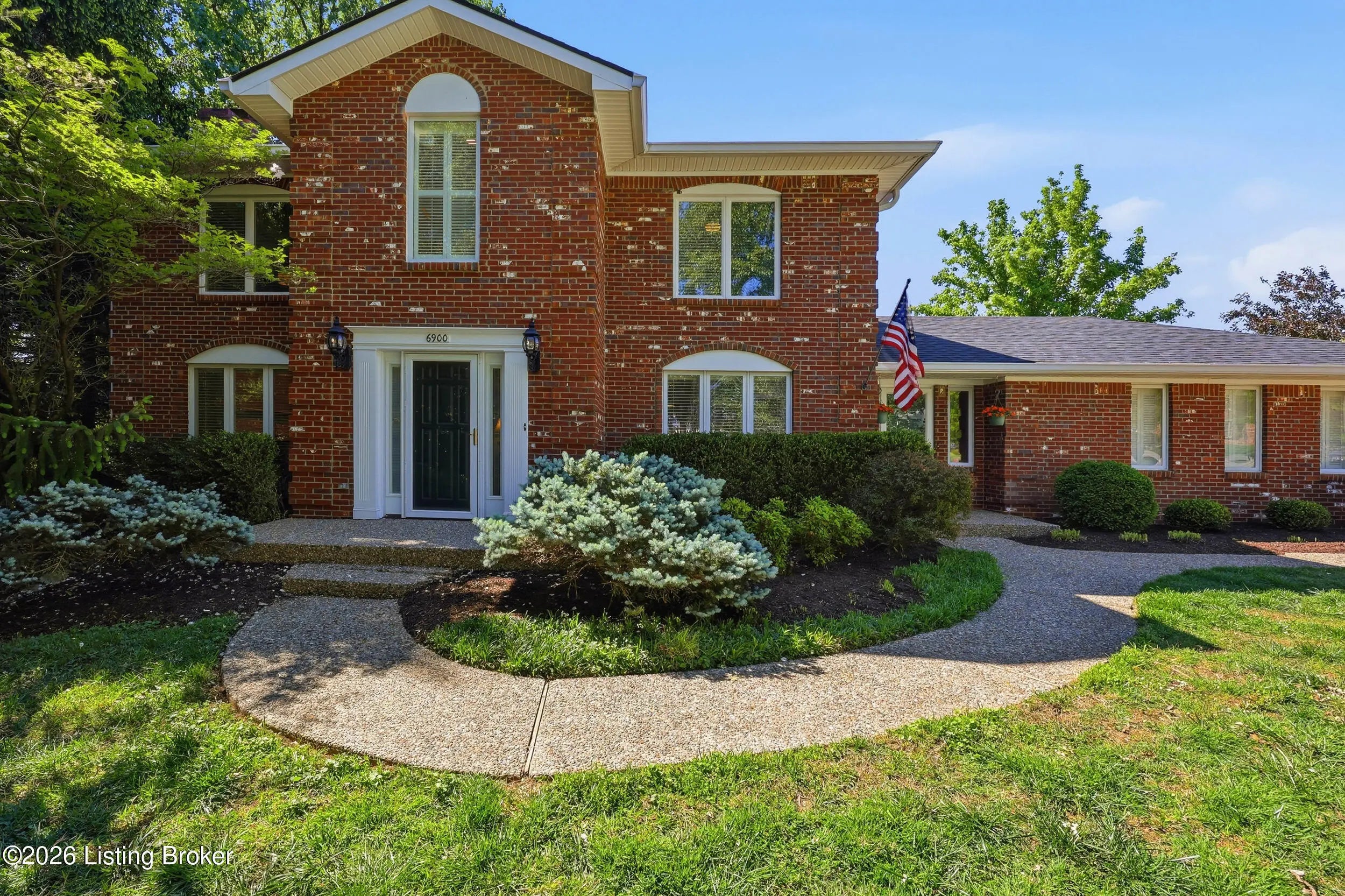 Photo of Listing #1715183