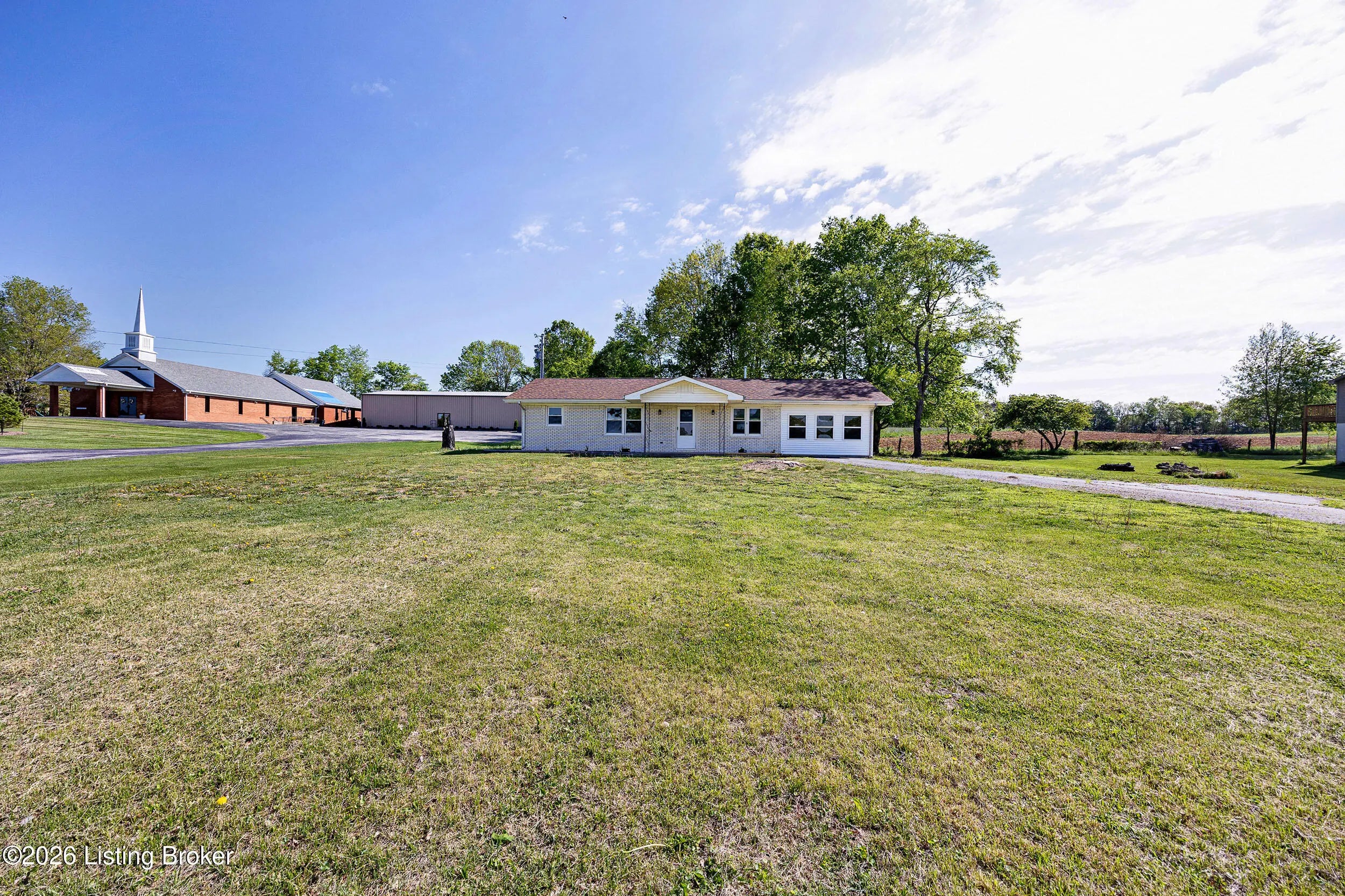 Photo of Listing #1712896