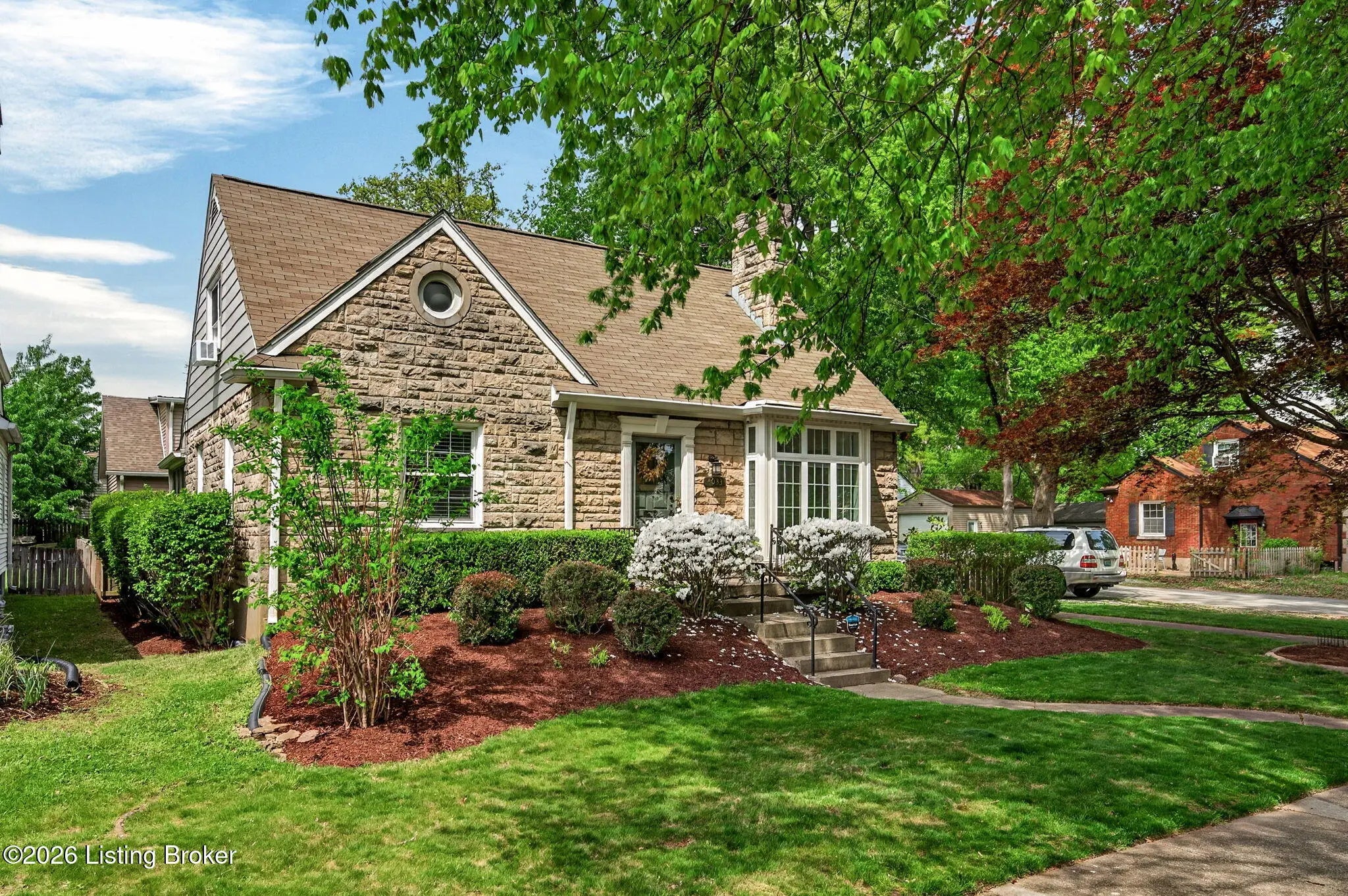 Photo of Listing #1712901