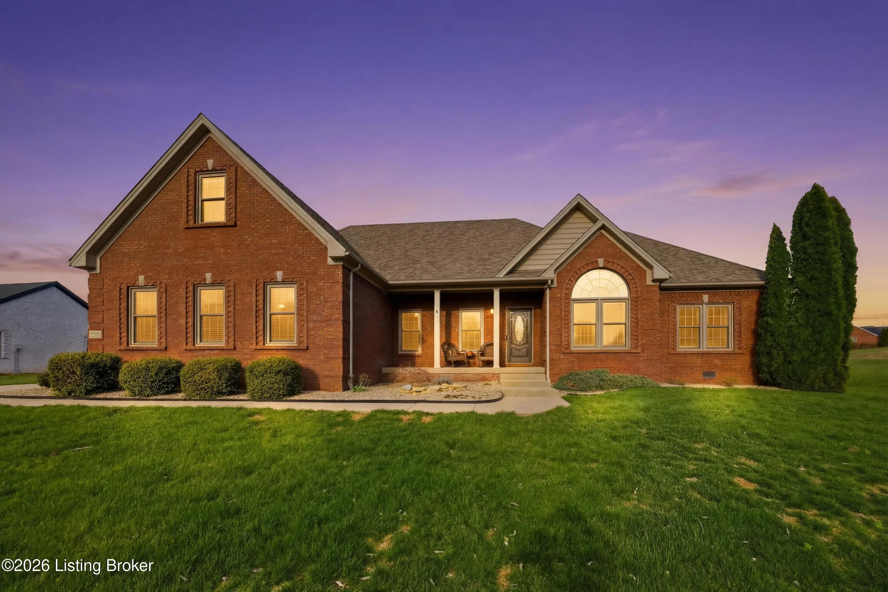 Photo of Listing #1712942