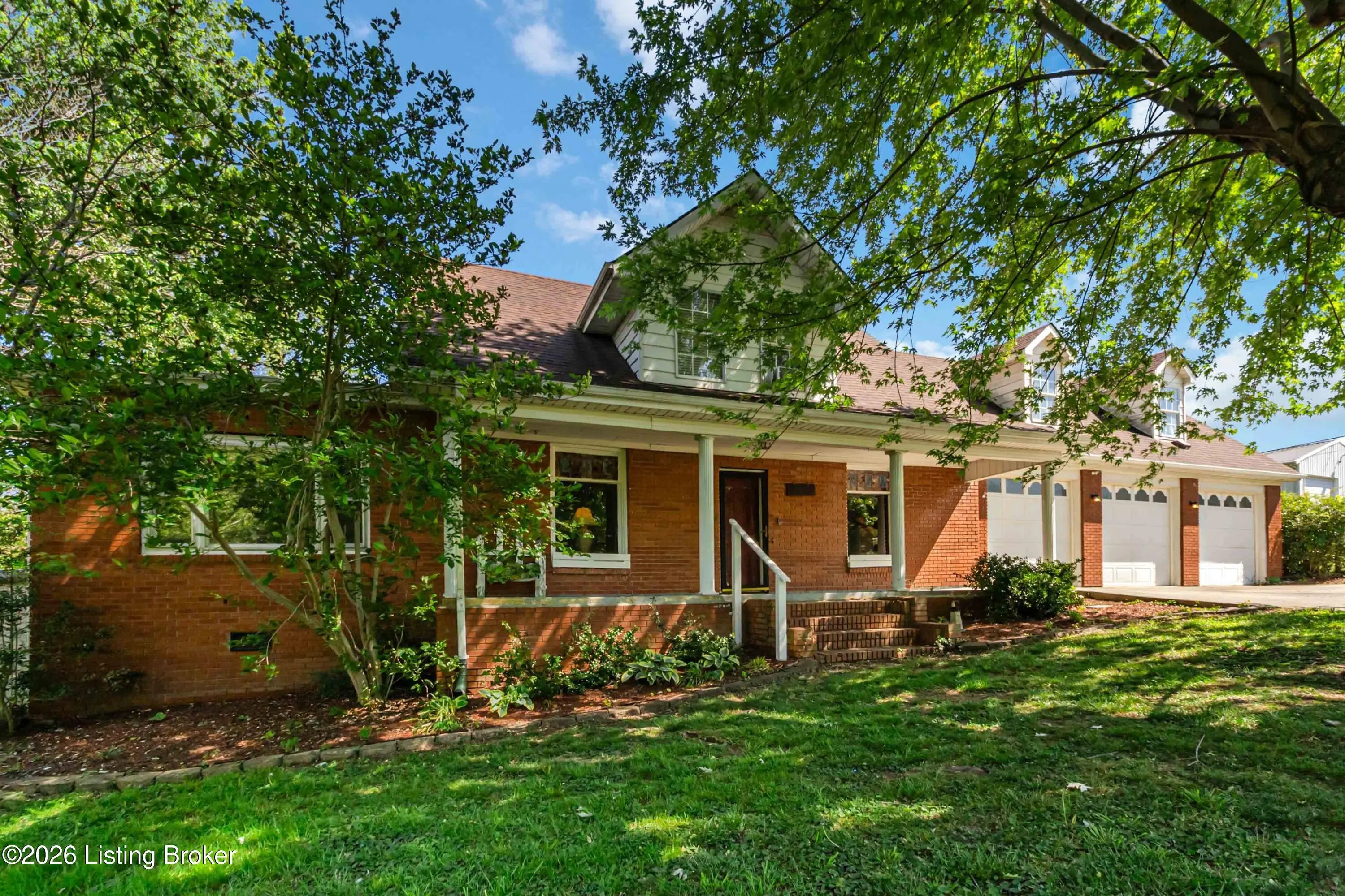 Photo of Listing #1714312