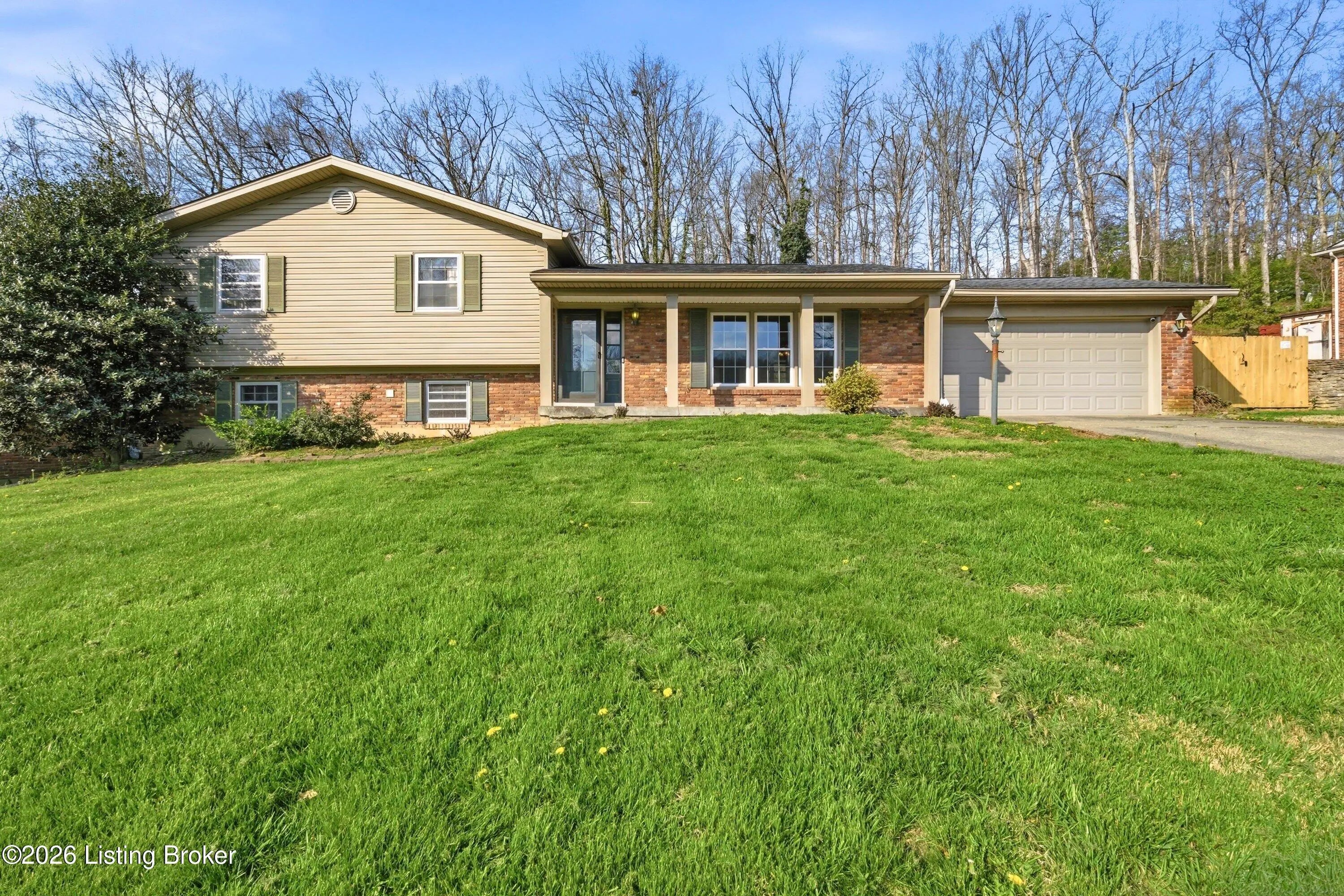 Photo of Listing #1713158