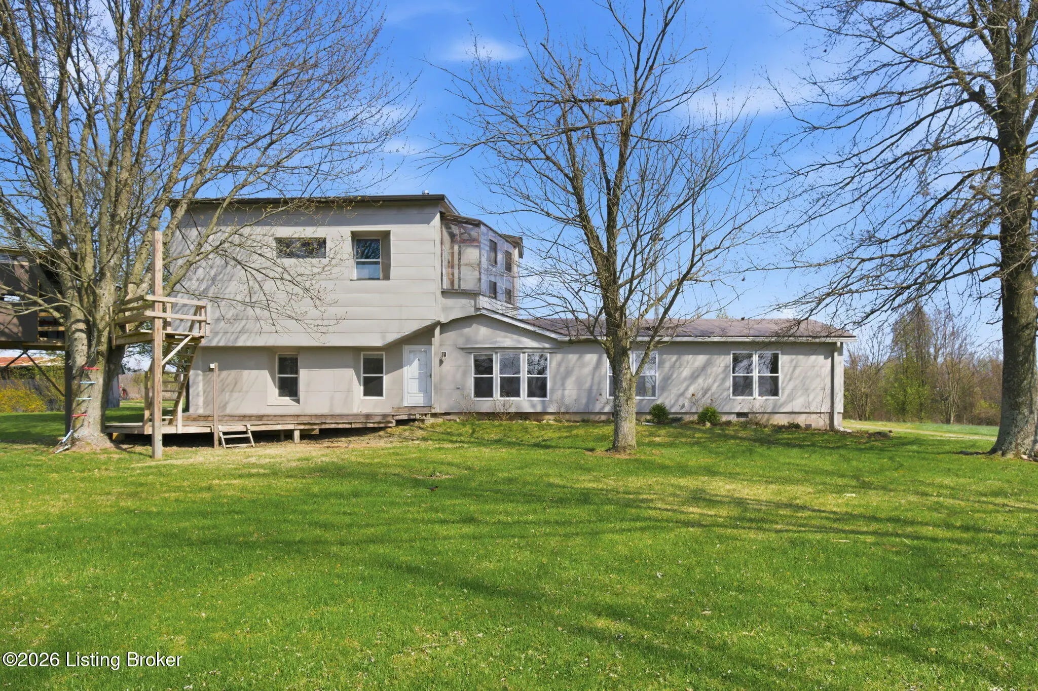 Photo of Listing #1713295