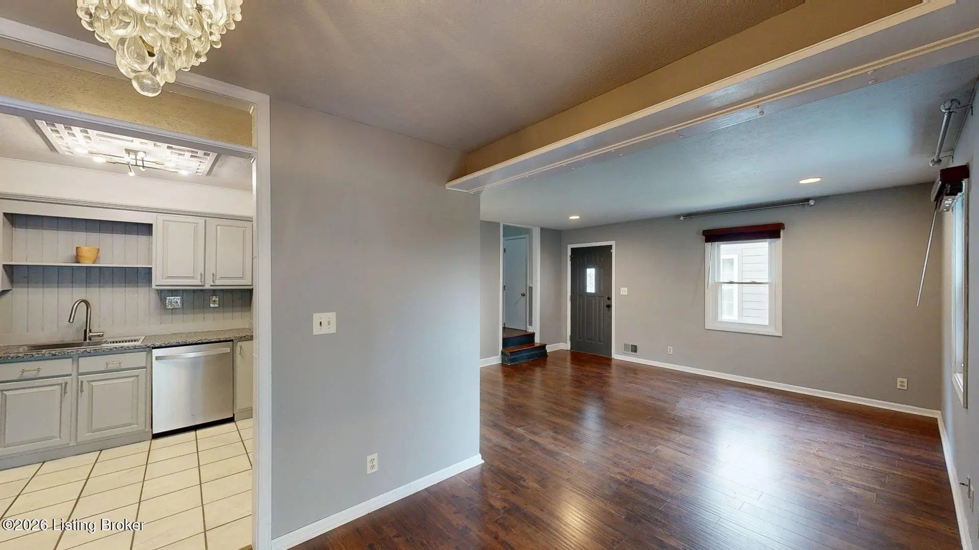 Photo of Listing #1713385