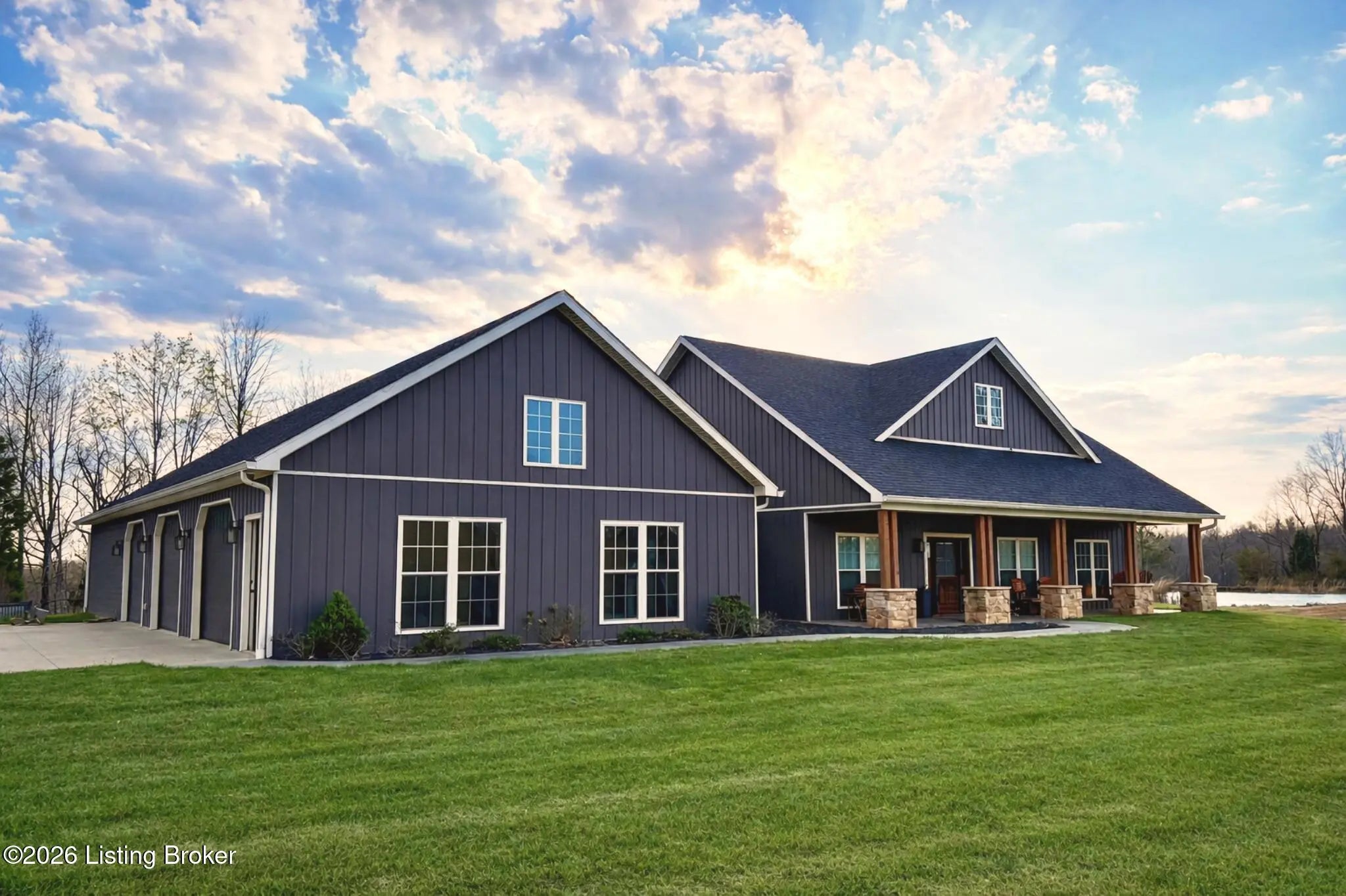 Photo of Listing #1714010