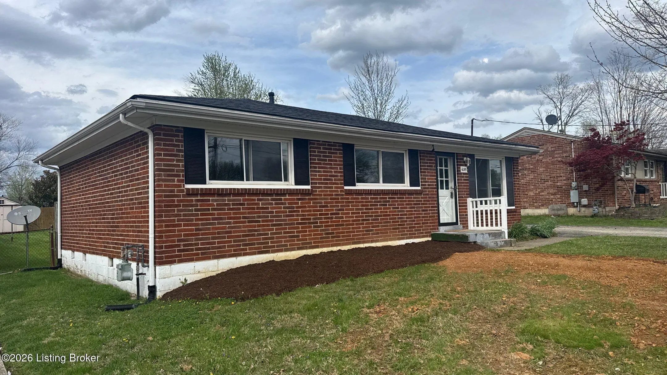 Photo of Listing #1713417