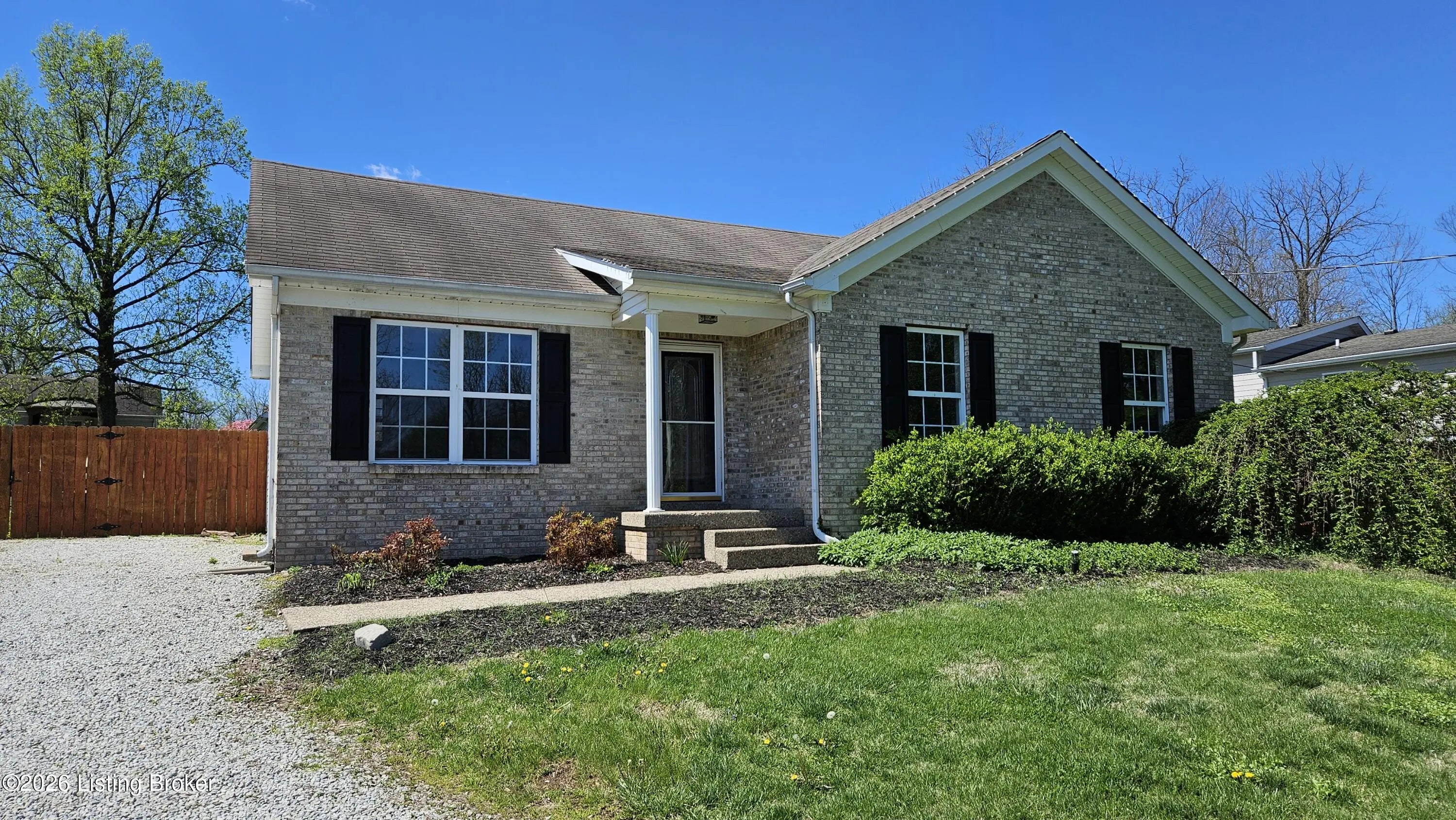 Photo of Listing #1713431