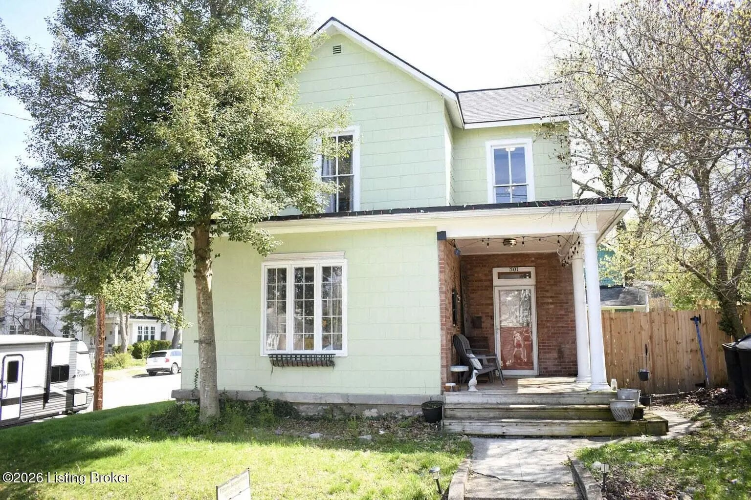 Photo of Listing #1713459