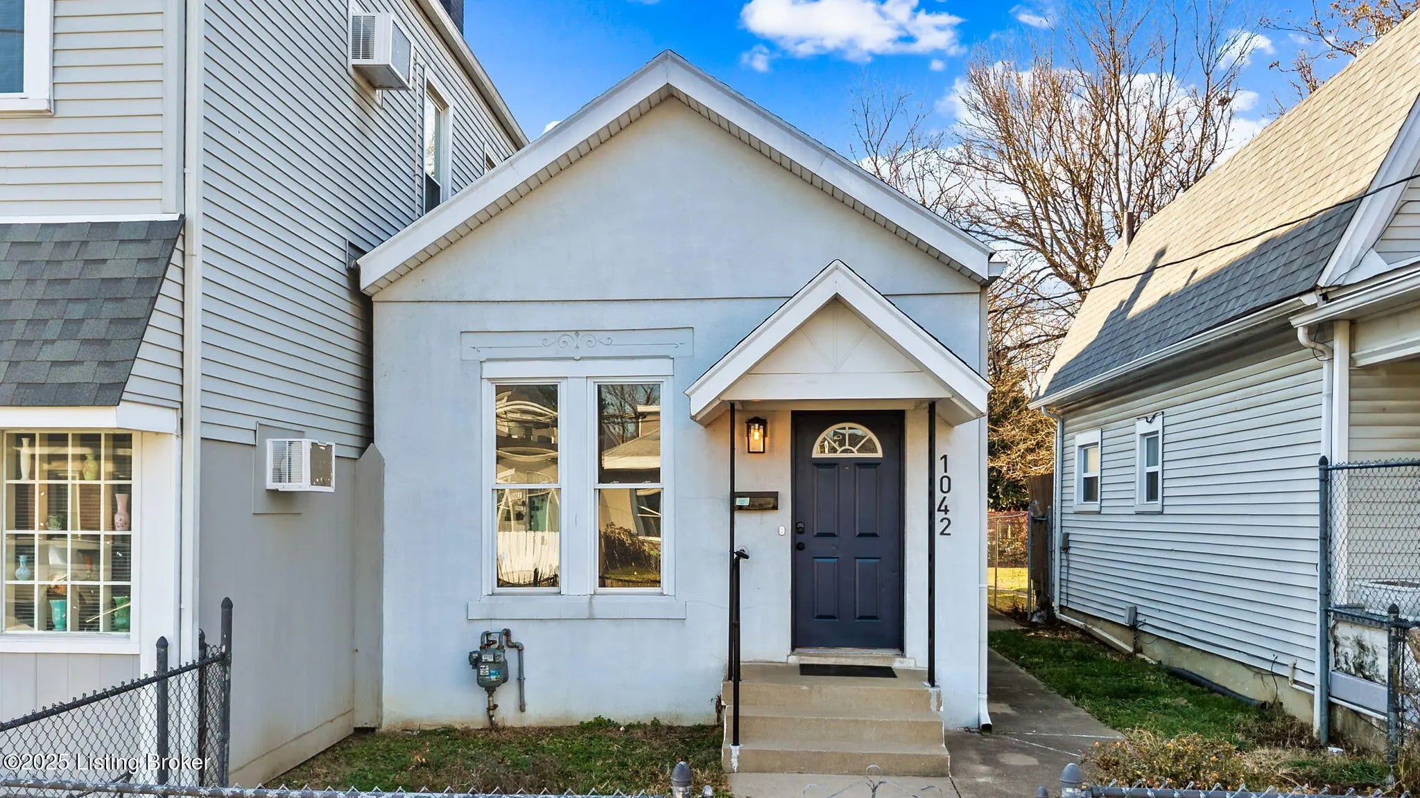 Photo of Listing #1713472