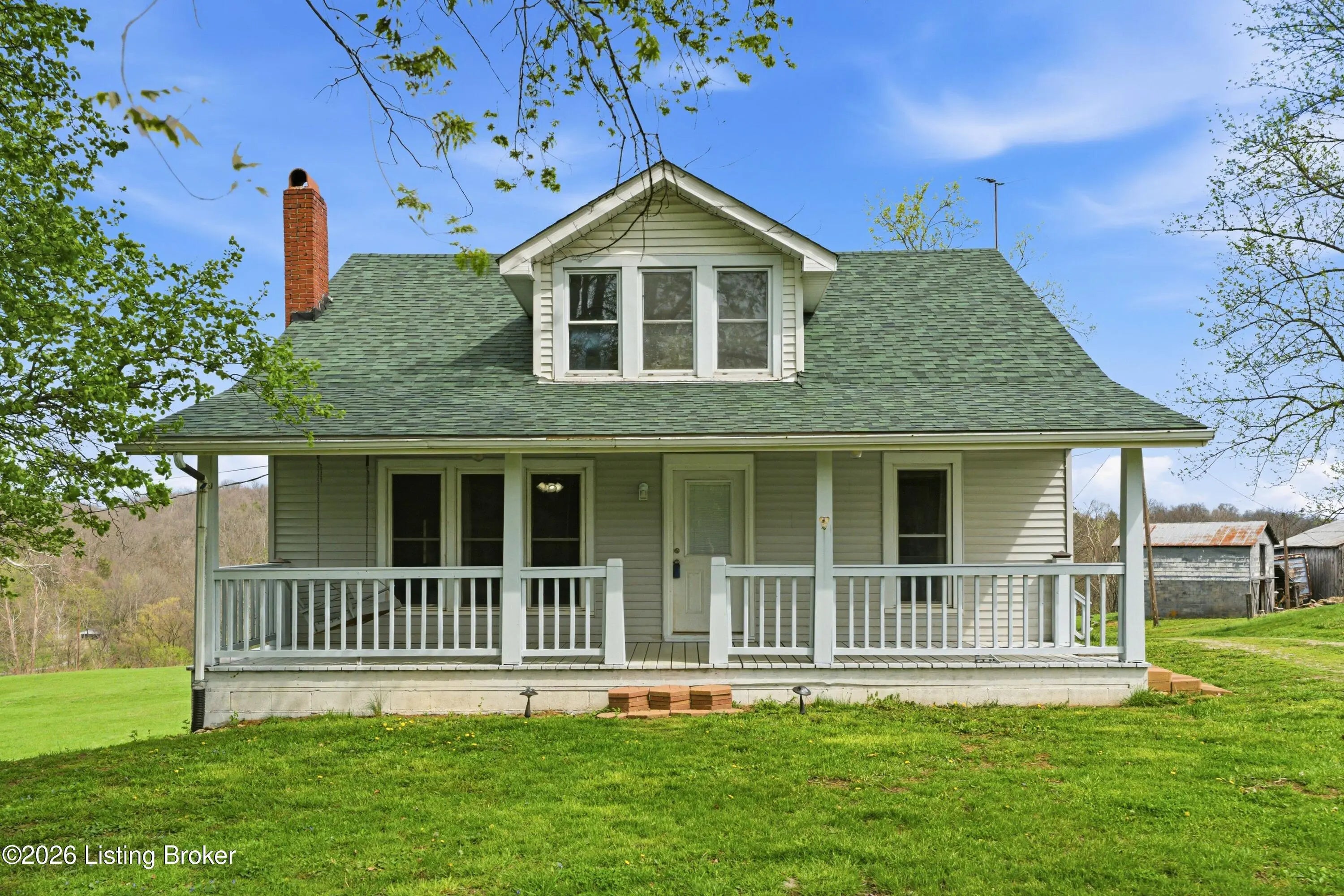 Photo of Listing #1713496