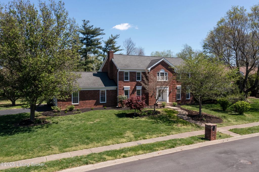 601 Colonel Anderson Pkwy, Louisville