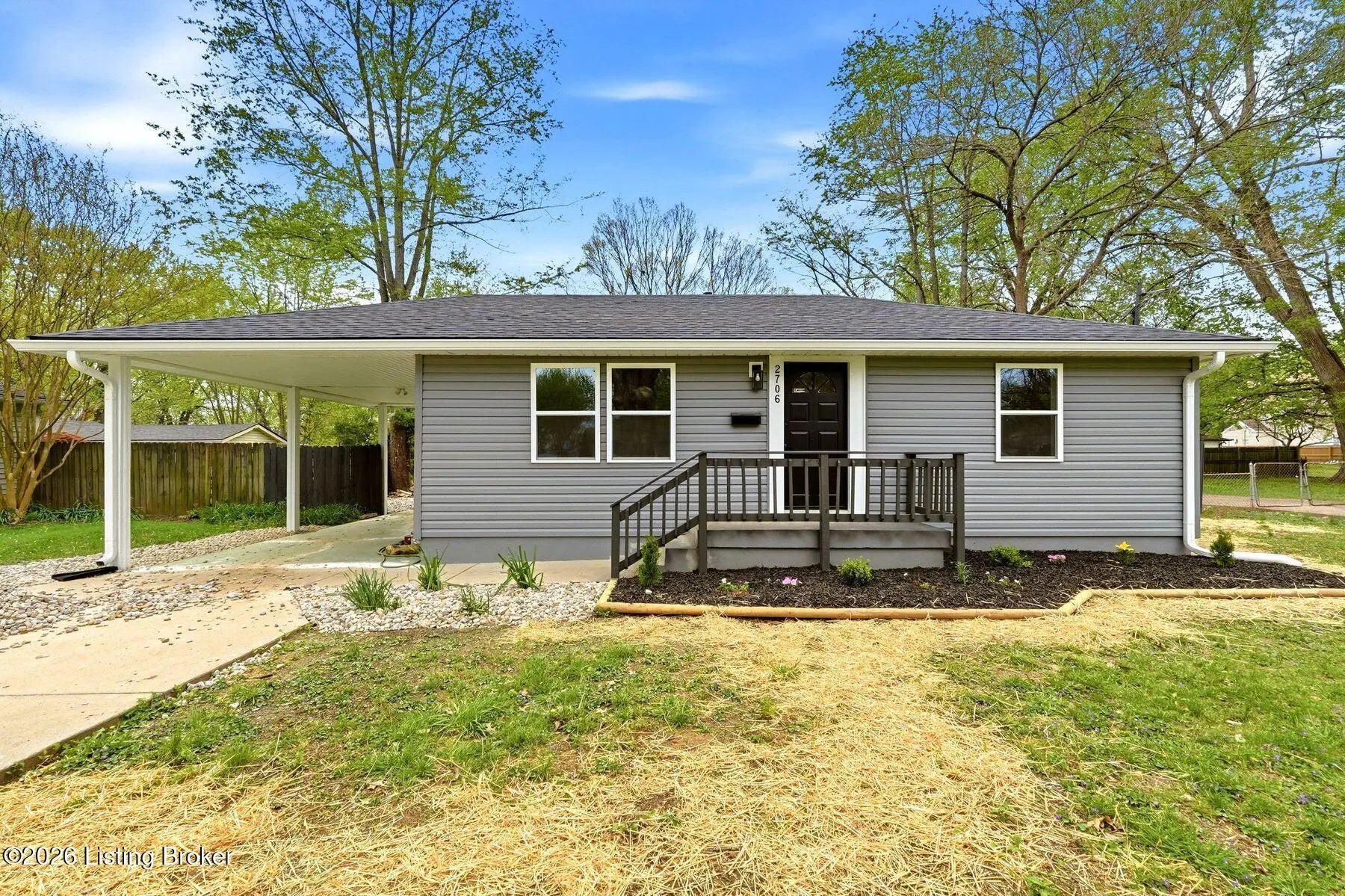 Photo of Listing #1713950