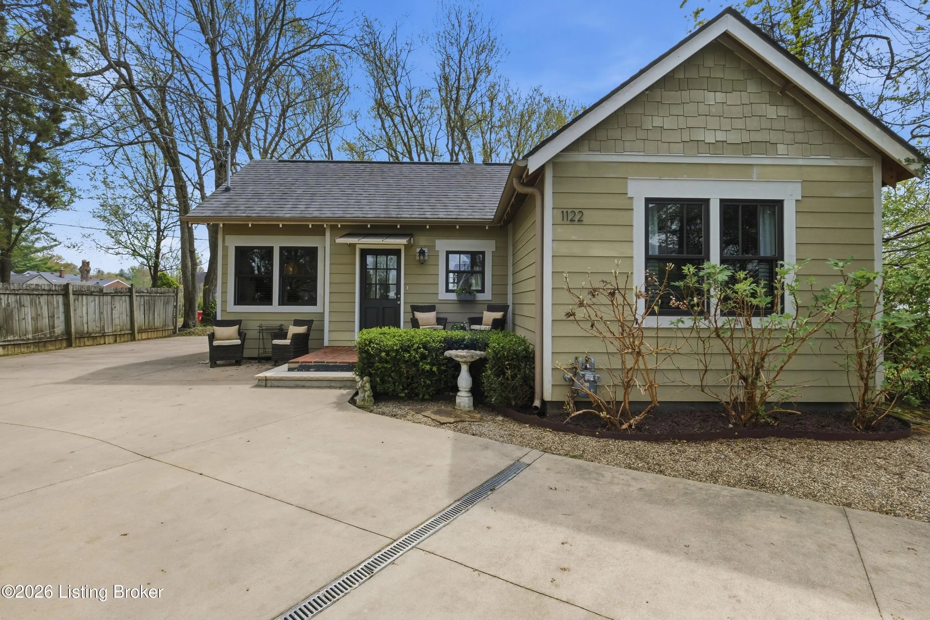 Photo of Listing #1713788