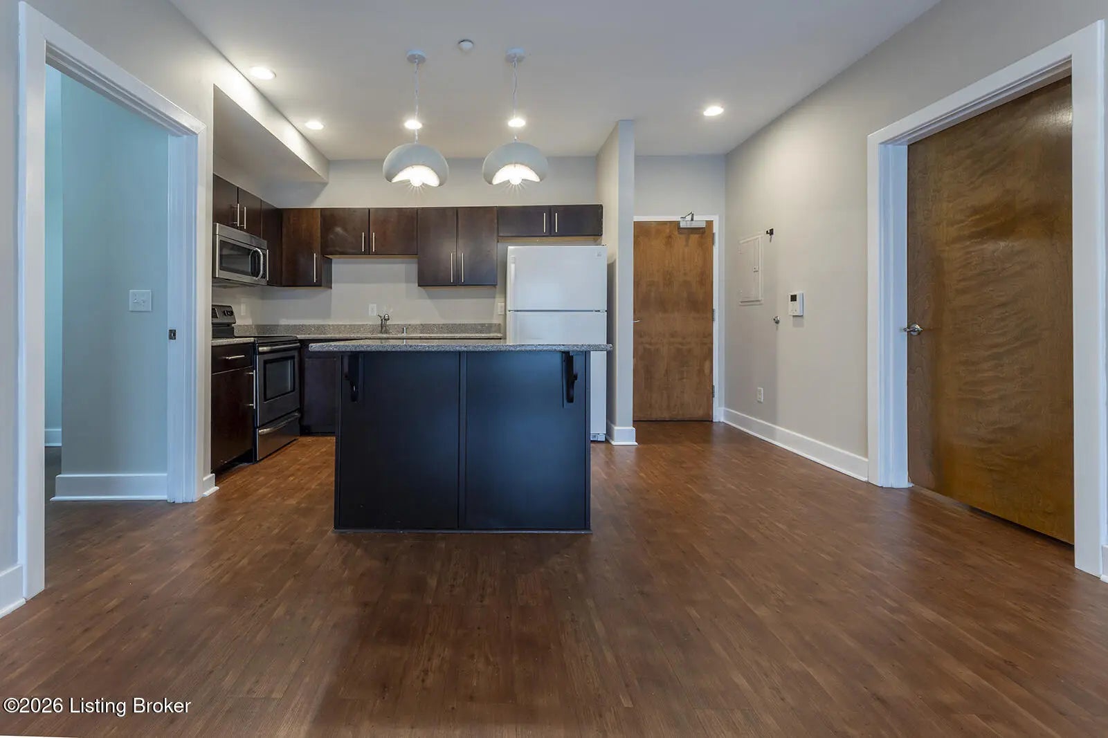 Photo of Listing #1713580