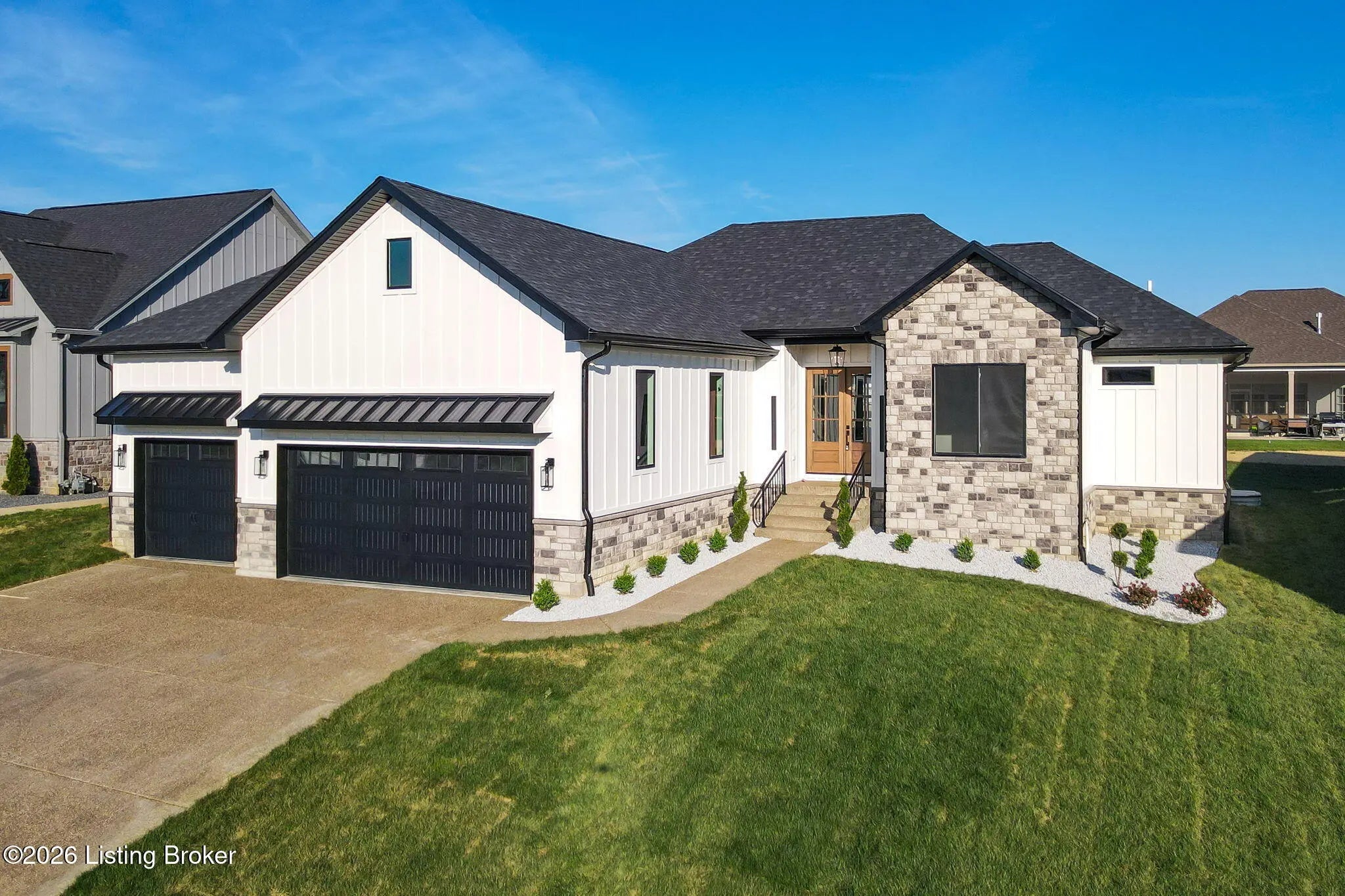 Photo of Listing #1713842