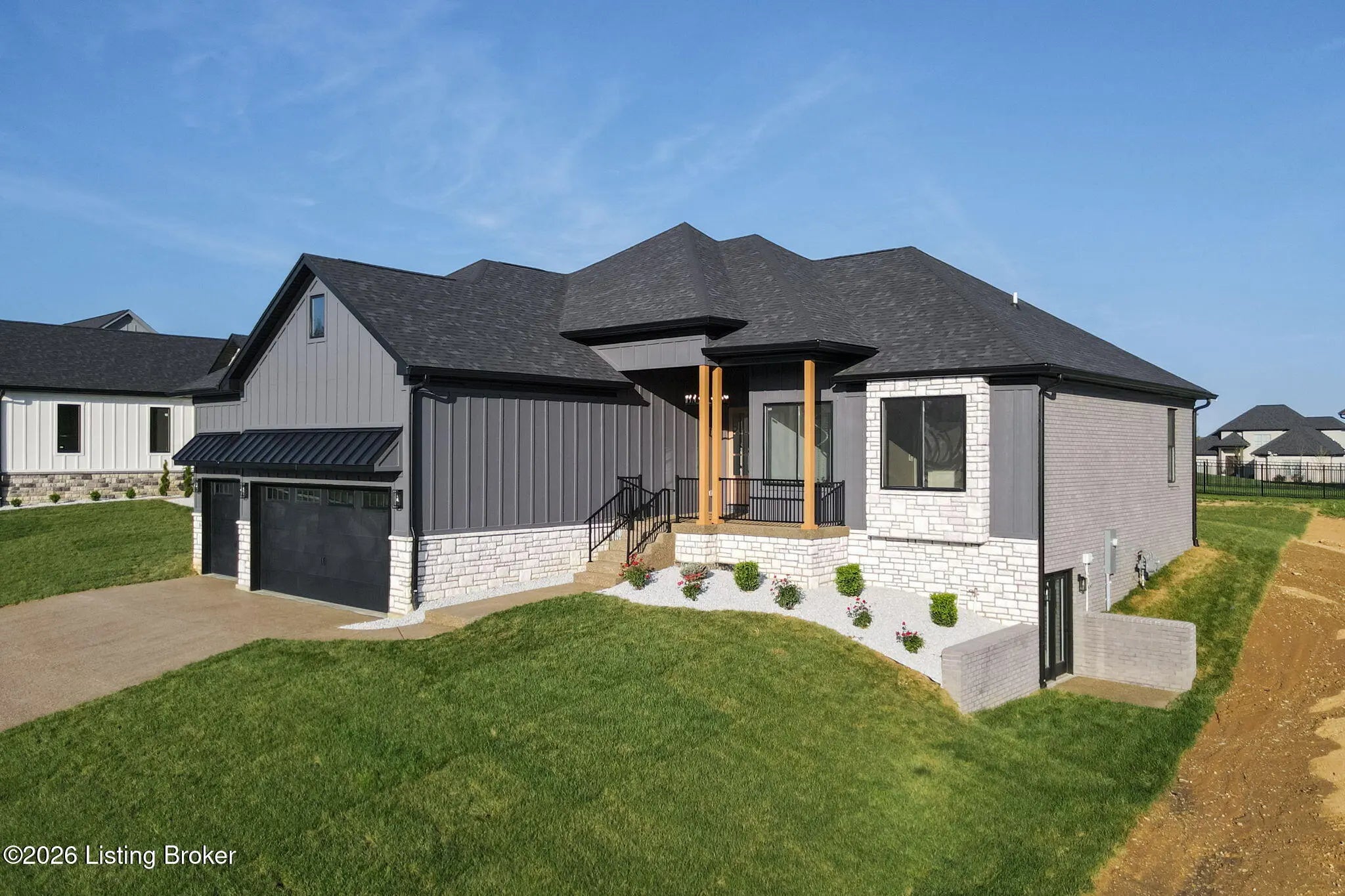 Photo of Listing #1713843