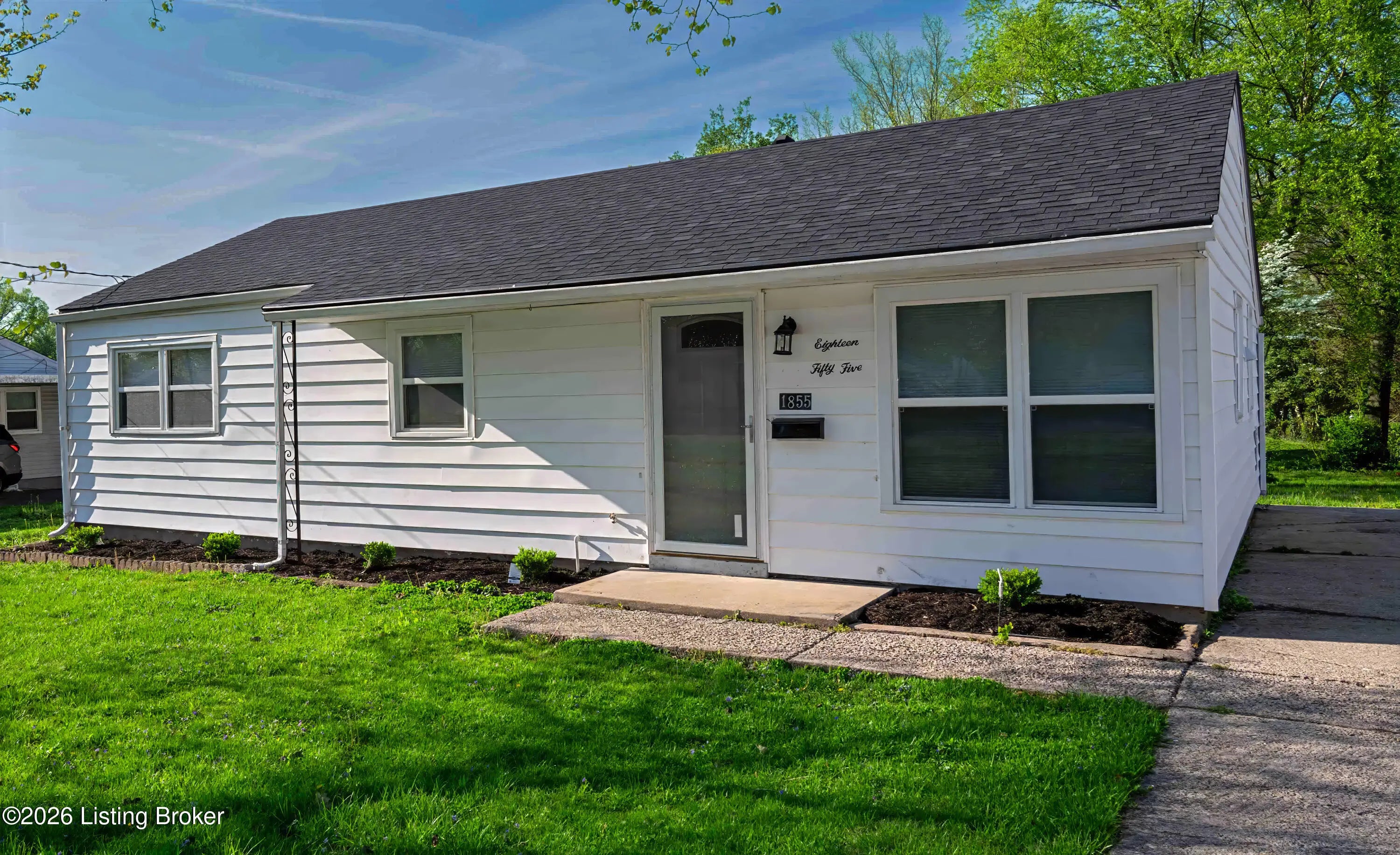 Photo of Listing #1713663