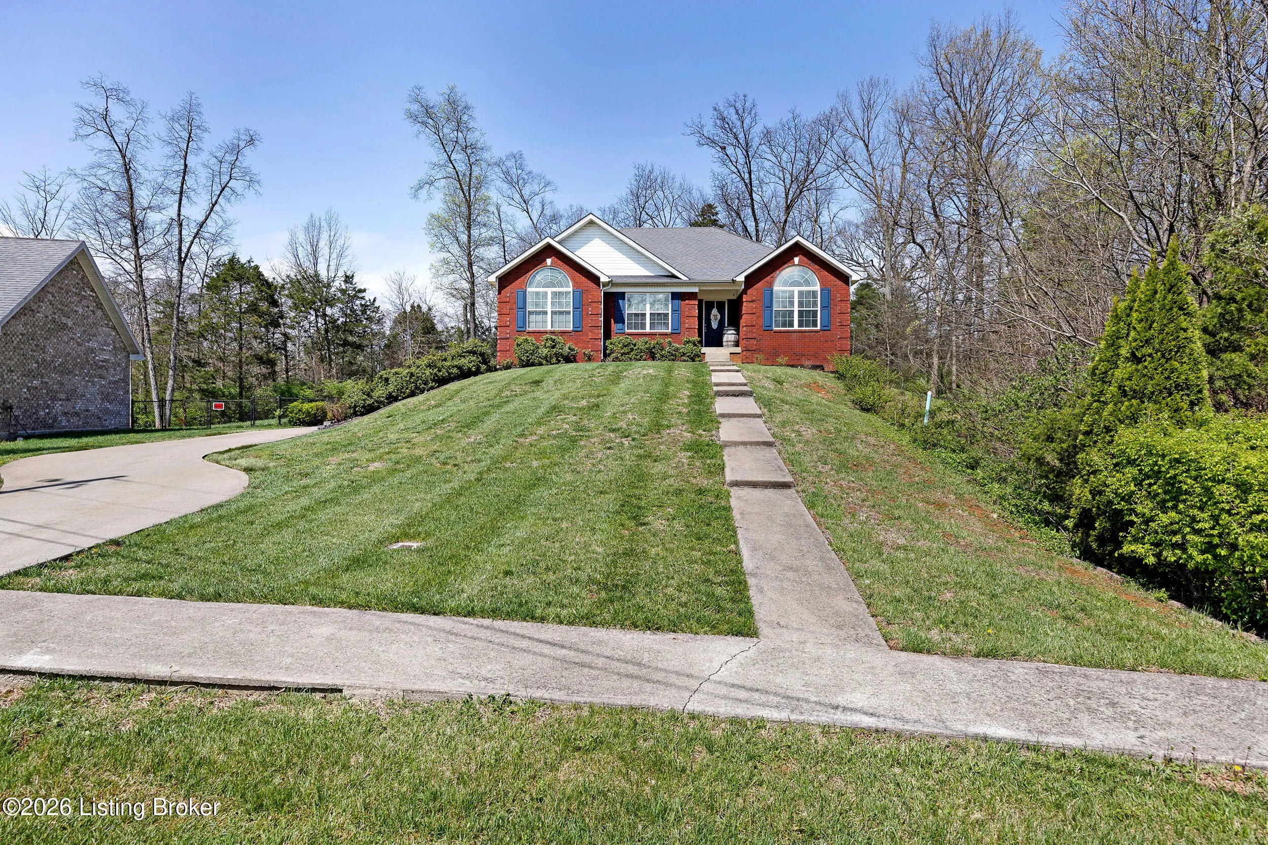 Photo of Listing #1713645