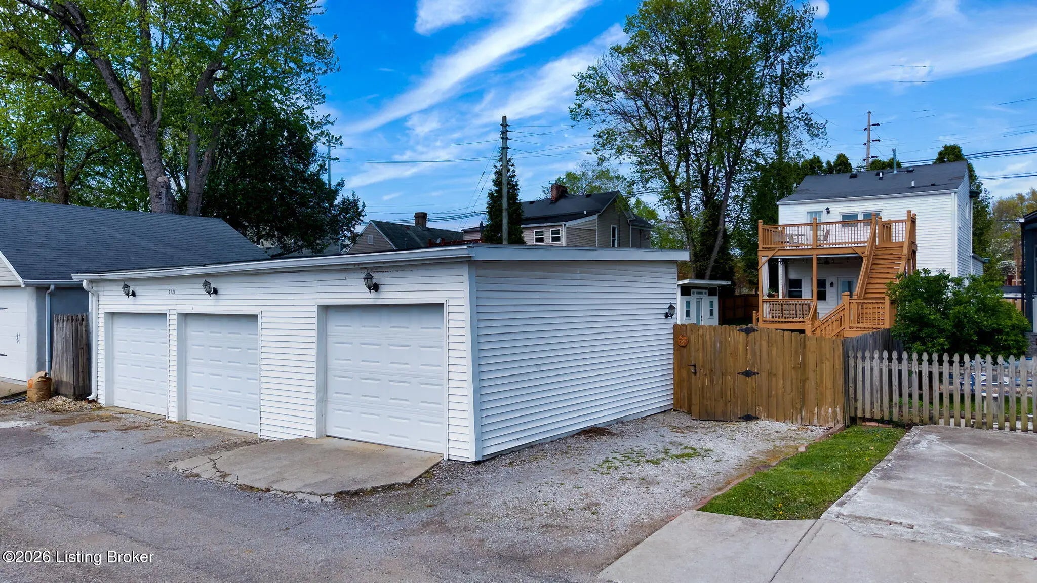 Photo of Listing #1713867